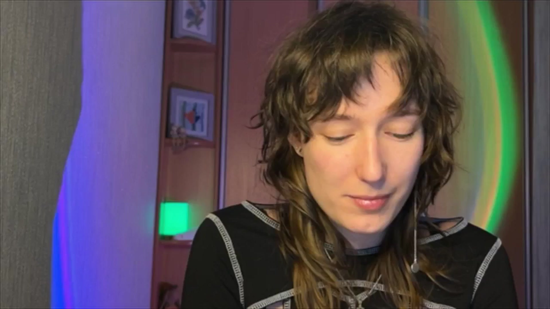 Gallery image thumbnail from LoooneyTunes's myfreecams stream on, 12/21/2024, 23:52 image 13 of 20