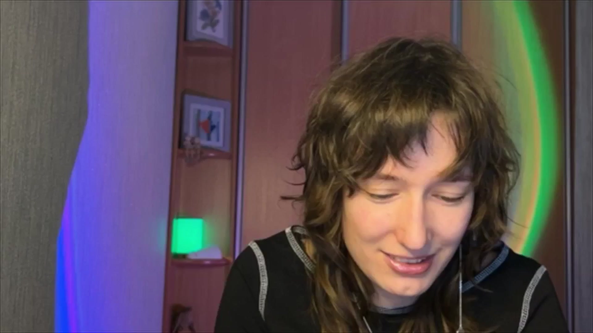 Gallery image thumbnail from LoooneyTunes's myfreecams stream on, 12/21/2024, 23:52 image 2 of 20