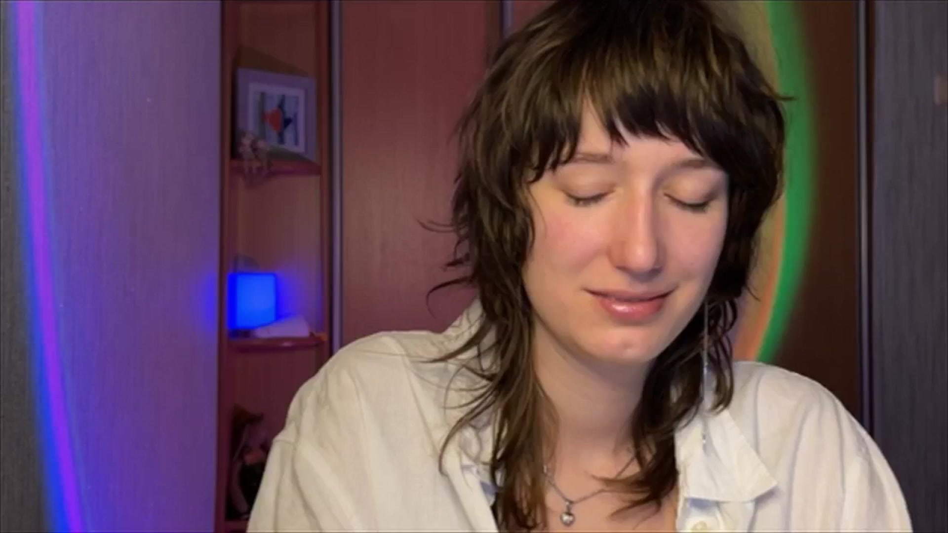 Gallery image thumbnail from LoooneyTunes's myfreecams stream on, 12/27/2024, 24:02 image 10 of 20