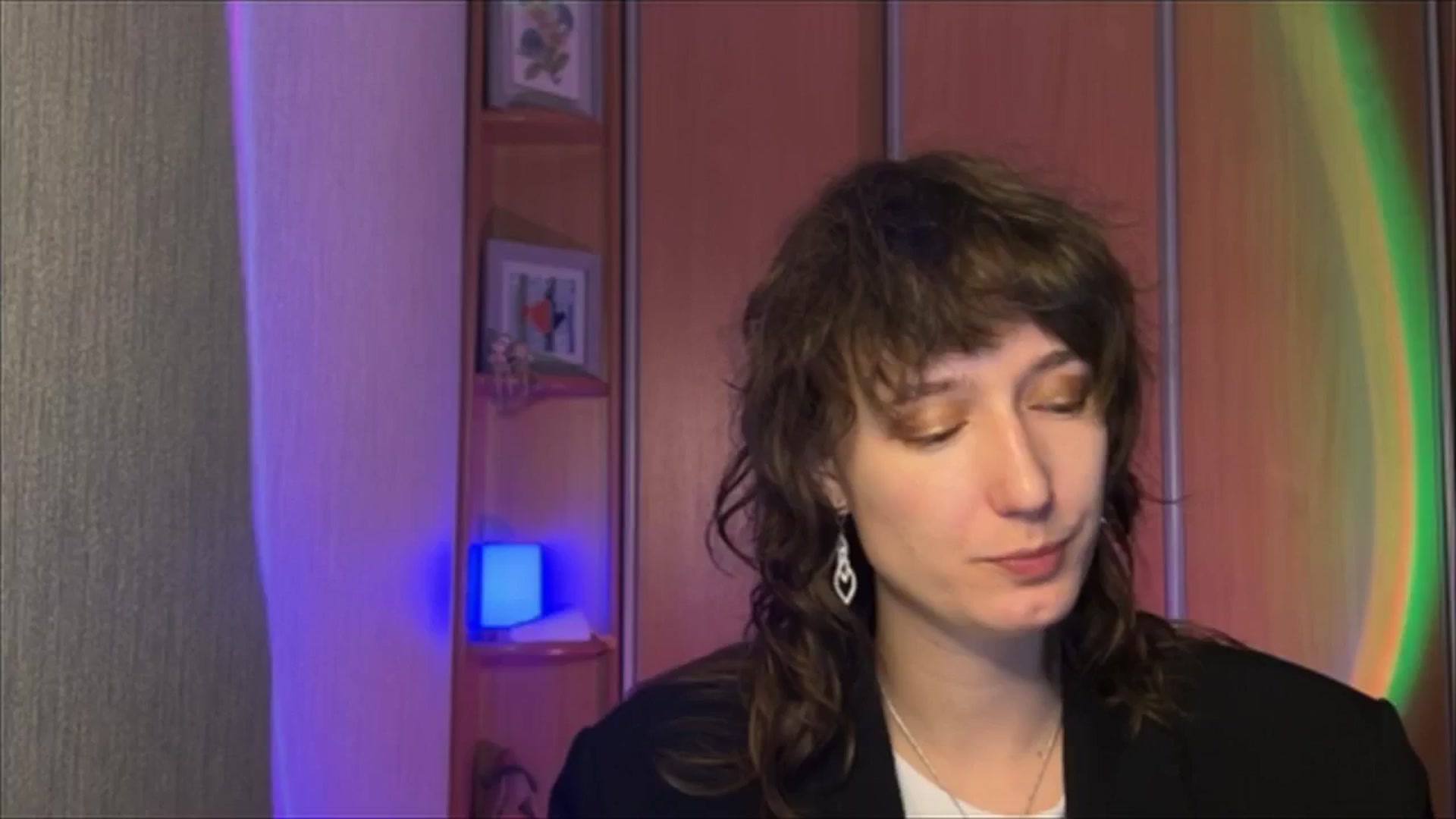 Gallery image thumbnail from LoooneyTunes's myfreecams stream on, 12/31/2024, 16:27 image 16 of 20