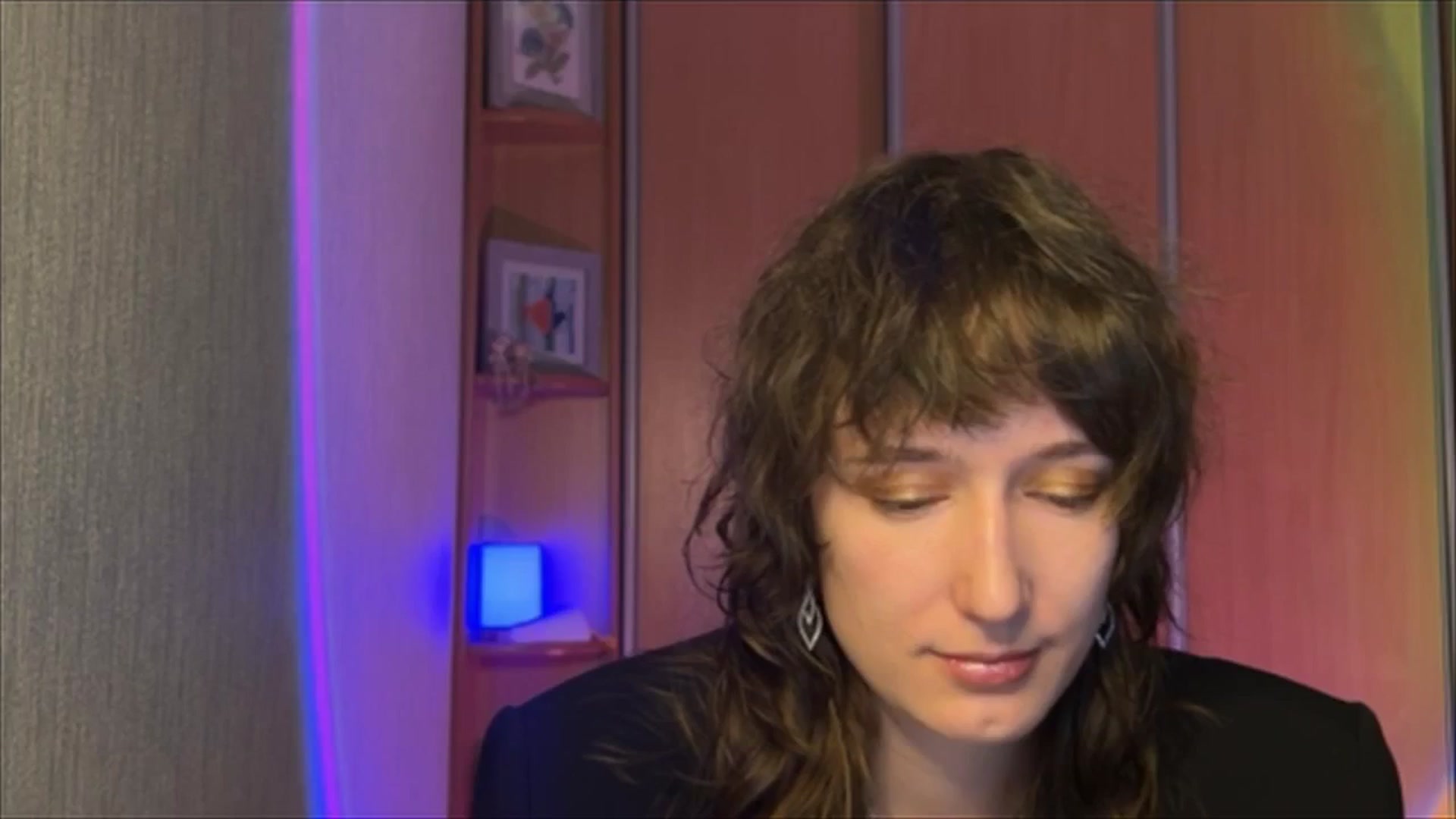 Gallery image thumbnail from LoooneyTunes's myfreecams stream on, 12/31/2024, 17:04 image 10 of 20