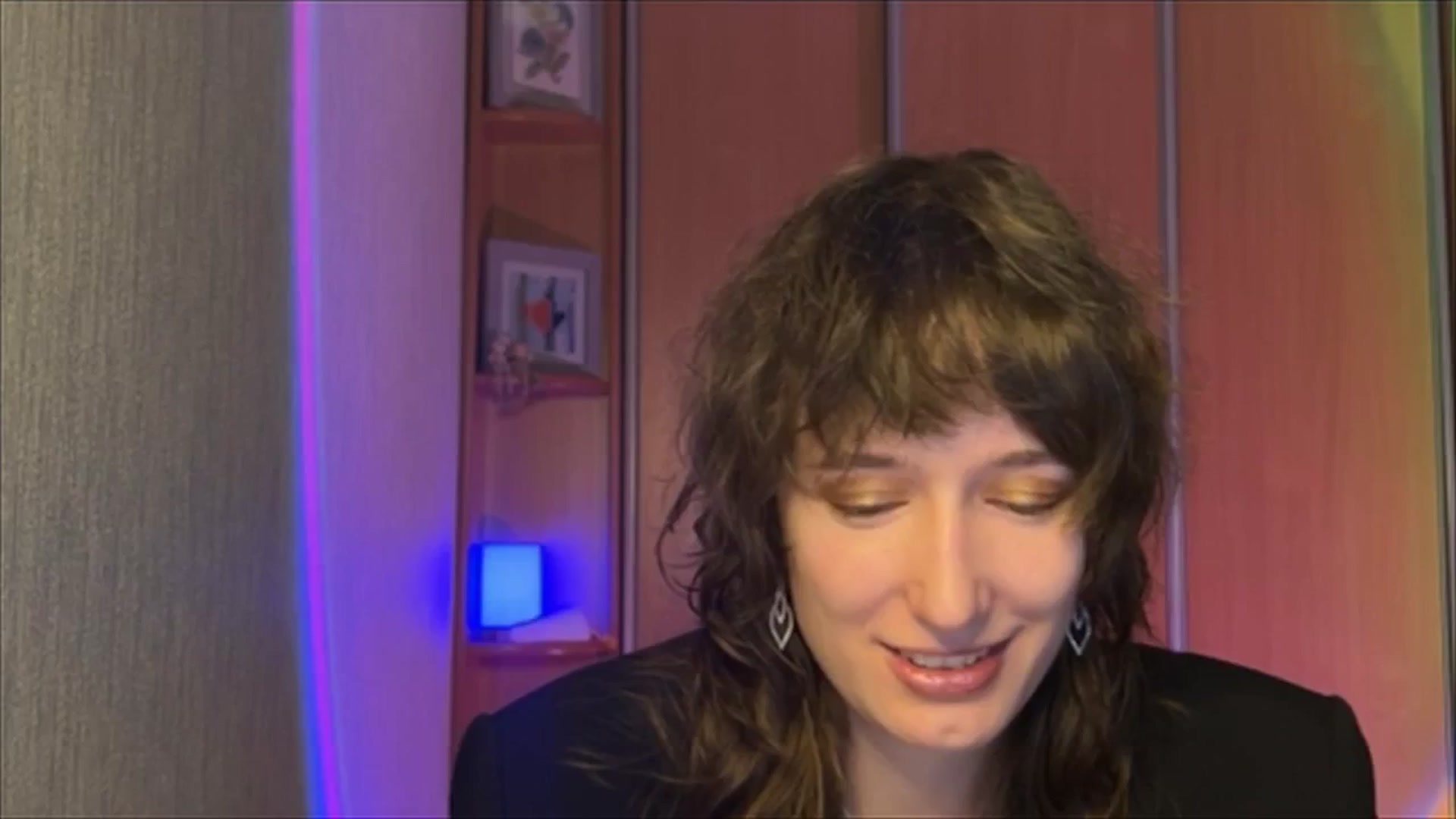 Gallery image thumbnail from LoooneyTunes's myfreecams stream on, 12/31/2024, 17:04 image 11 of 20