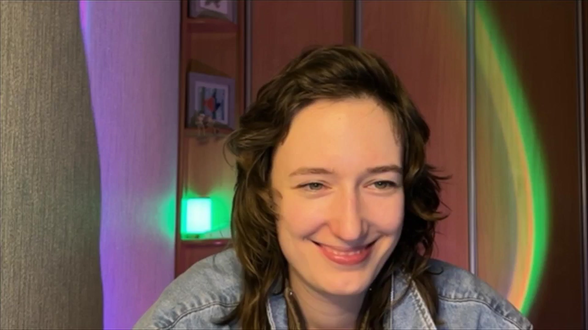 Gallery image thumbnail from LoooneyTunes's myfreecams stream on, 01/12/2025, 01:35 image 9 of 20