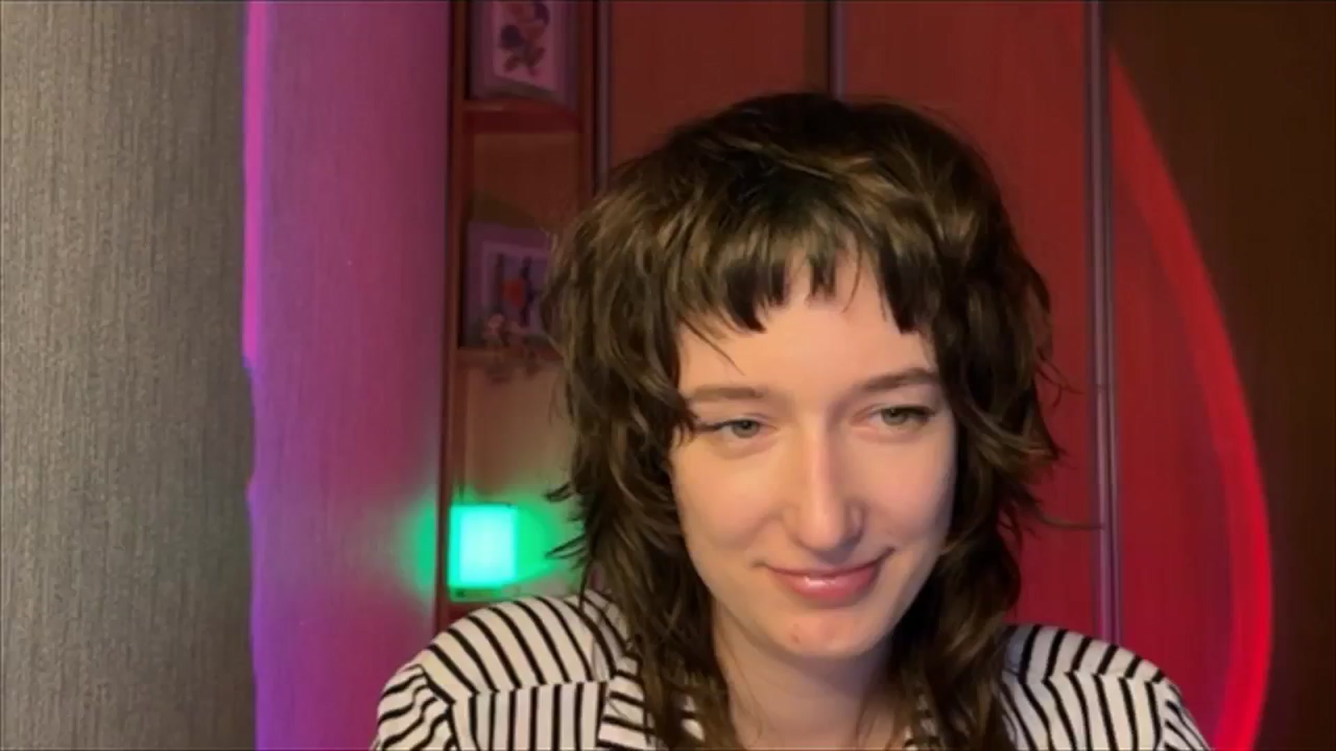 Gallery image thumbnail from LoooneyTunes's myfreecams stream on, 01/17/2025, 23:38 image 10 of 20
