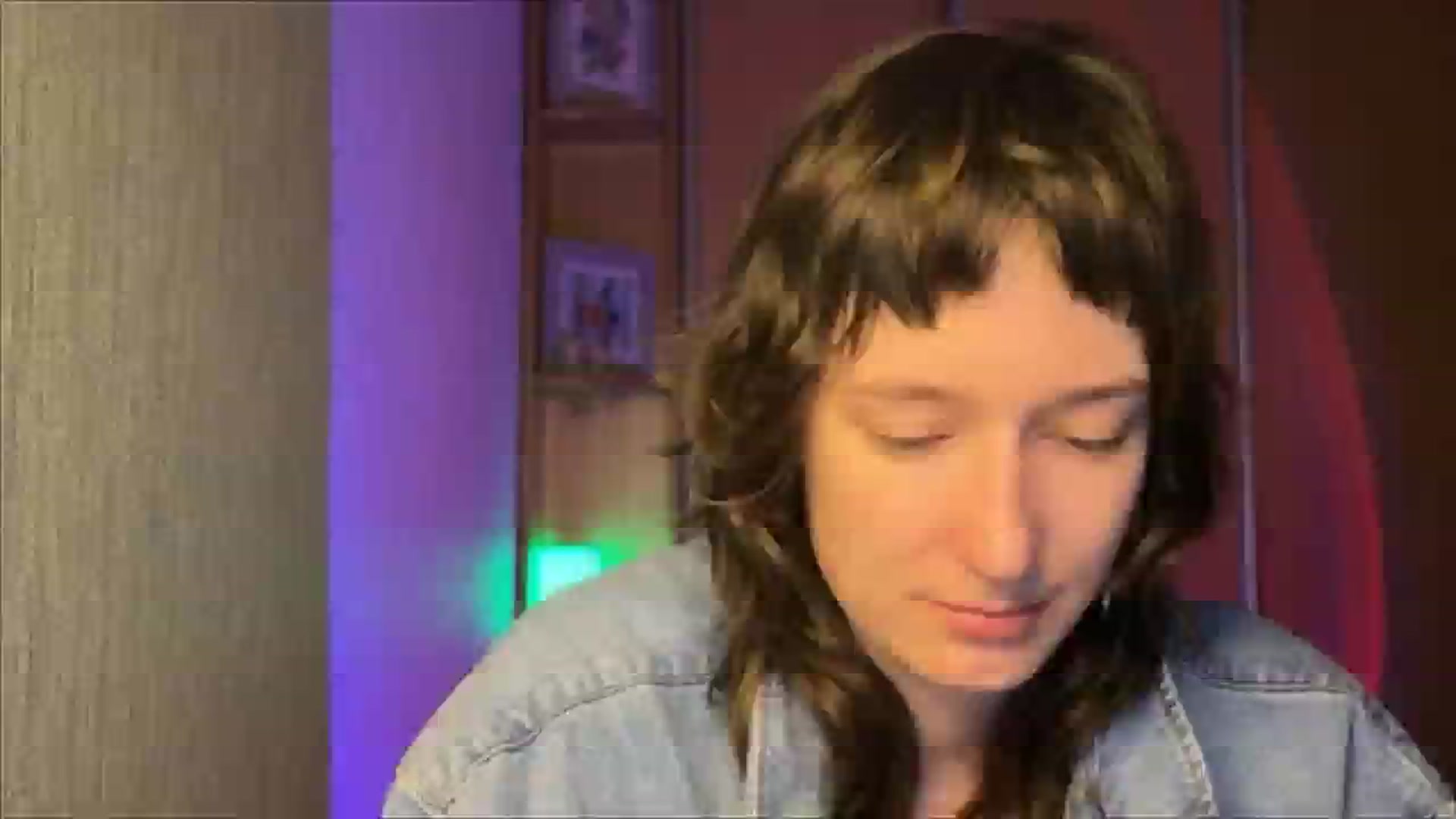 Gallery image thumbnail from LoooneyTunes's myfreecams stream on, 01/20/2025, 22:02 image 14 of 20