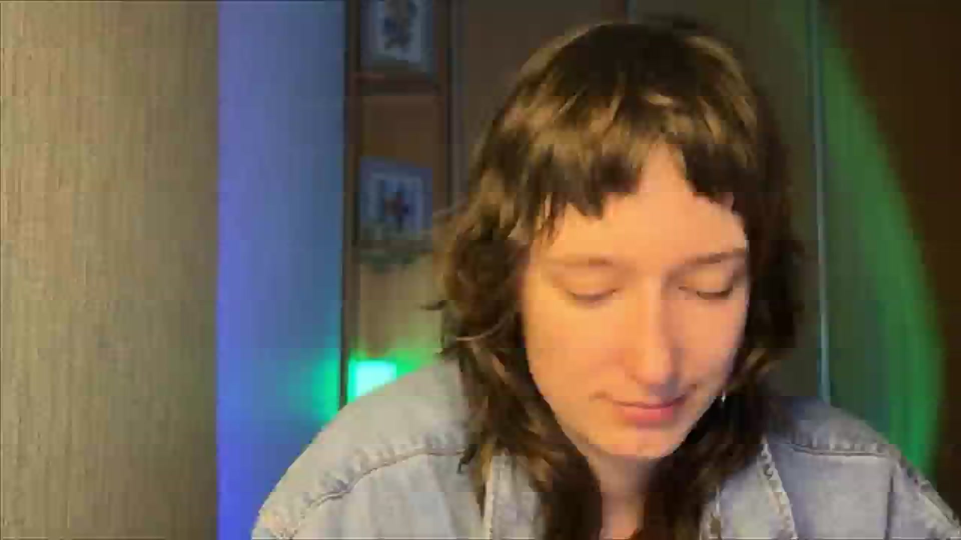 Gallery image thumbnail from LoooneyTunes's myfreecams stream on, 01/20/2025, 22:02 image 13 of 20