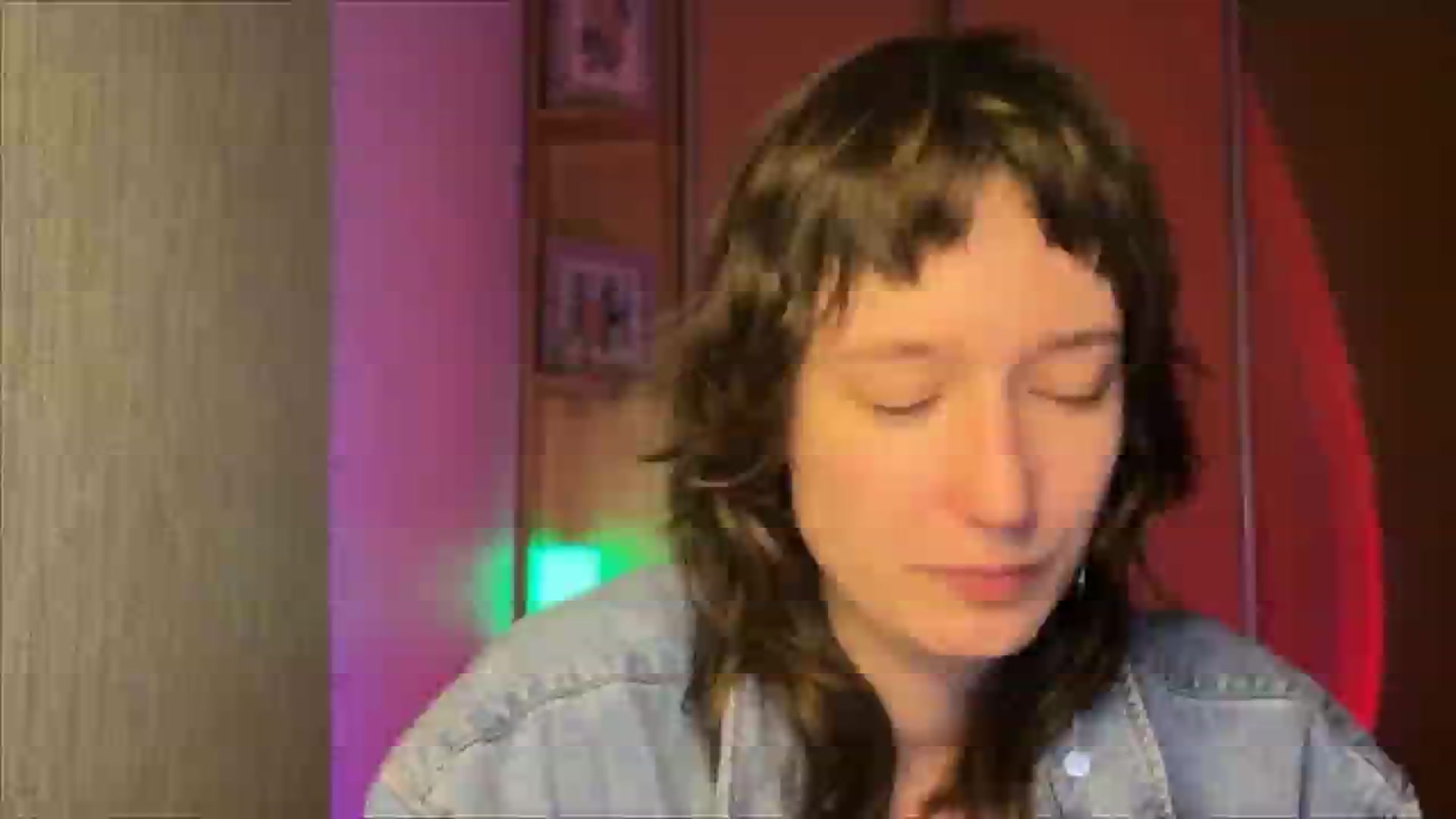 Gallery image thumbnail from LoooneyTunes's myfreecams stream on, 01/20/2025, 22:02 image 1 of 20