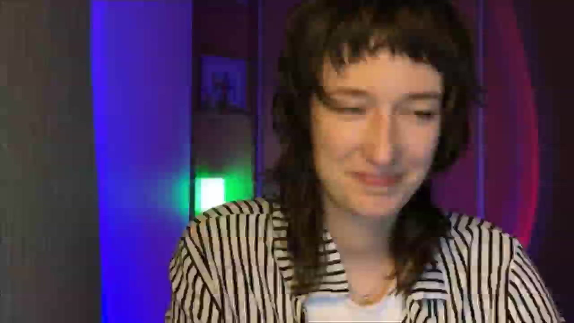 Gallery image thumbnail from LoooneyTunes's myfreecams stream on, 01/26/2025, 23:54 image 17 of 20