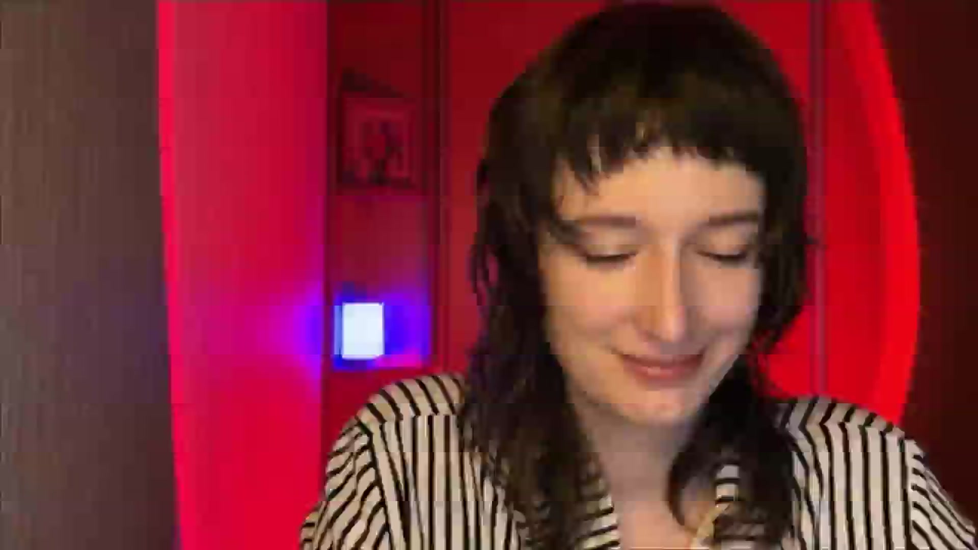 Gallery image thumbnail from LoooneyTunes's myfreecams stream on, 01/26/2025, 23:54 image 15 of 20