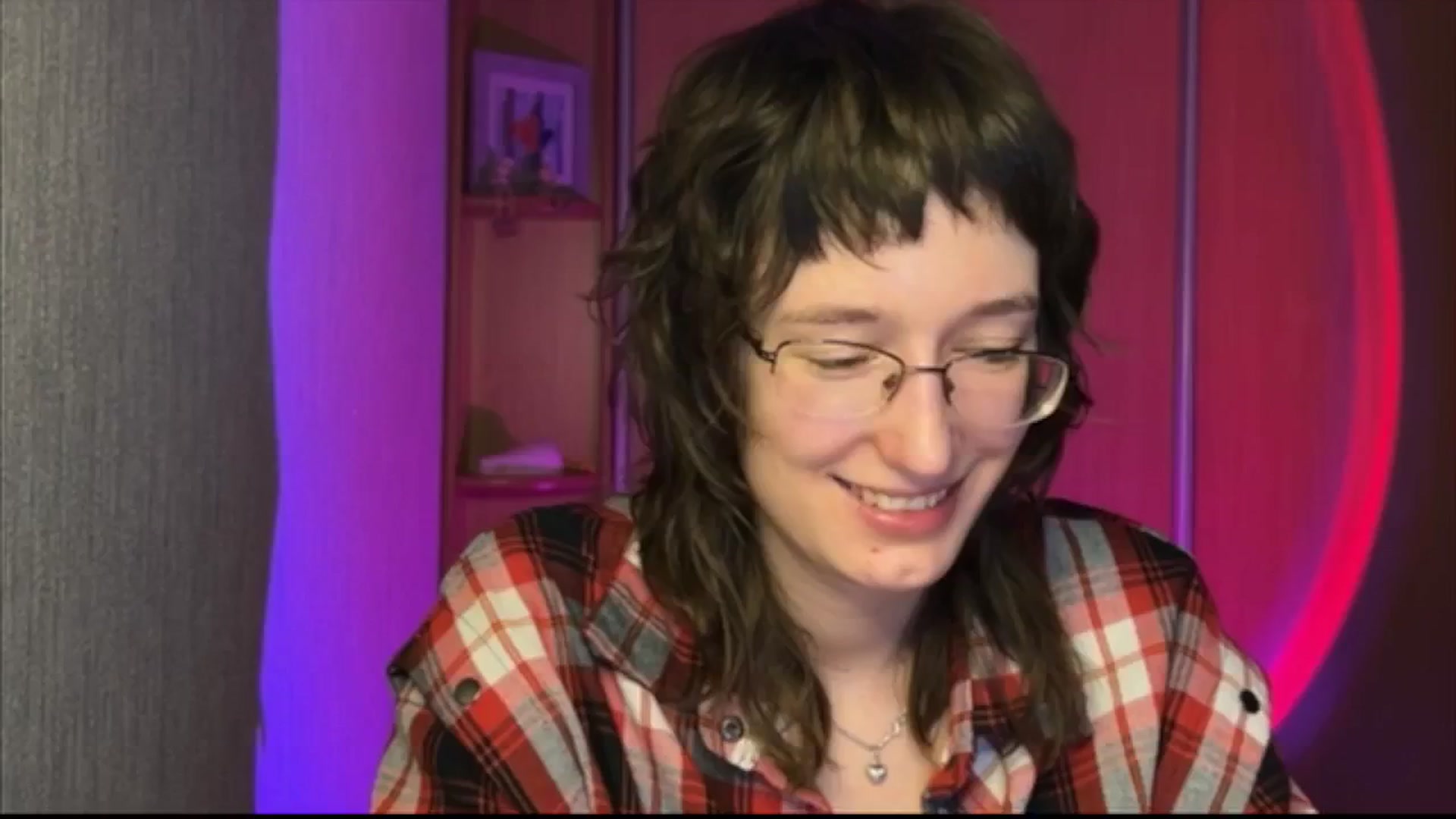 Gallery image thumbnail from LoooneyTunes's myfreecams stream on, 01/29/2025, 17:02 image 18 of 20