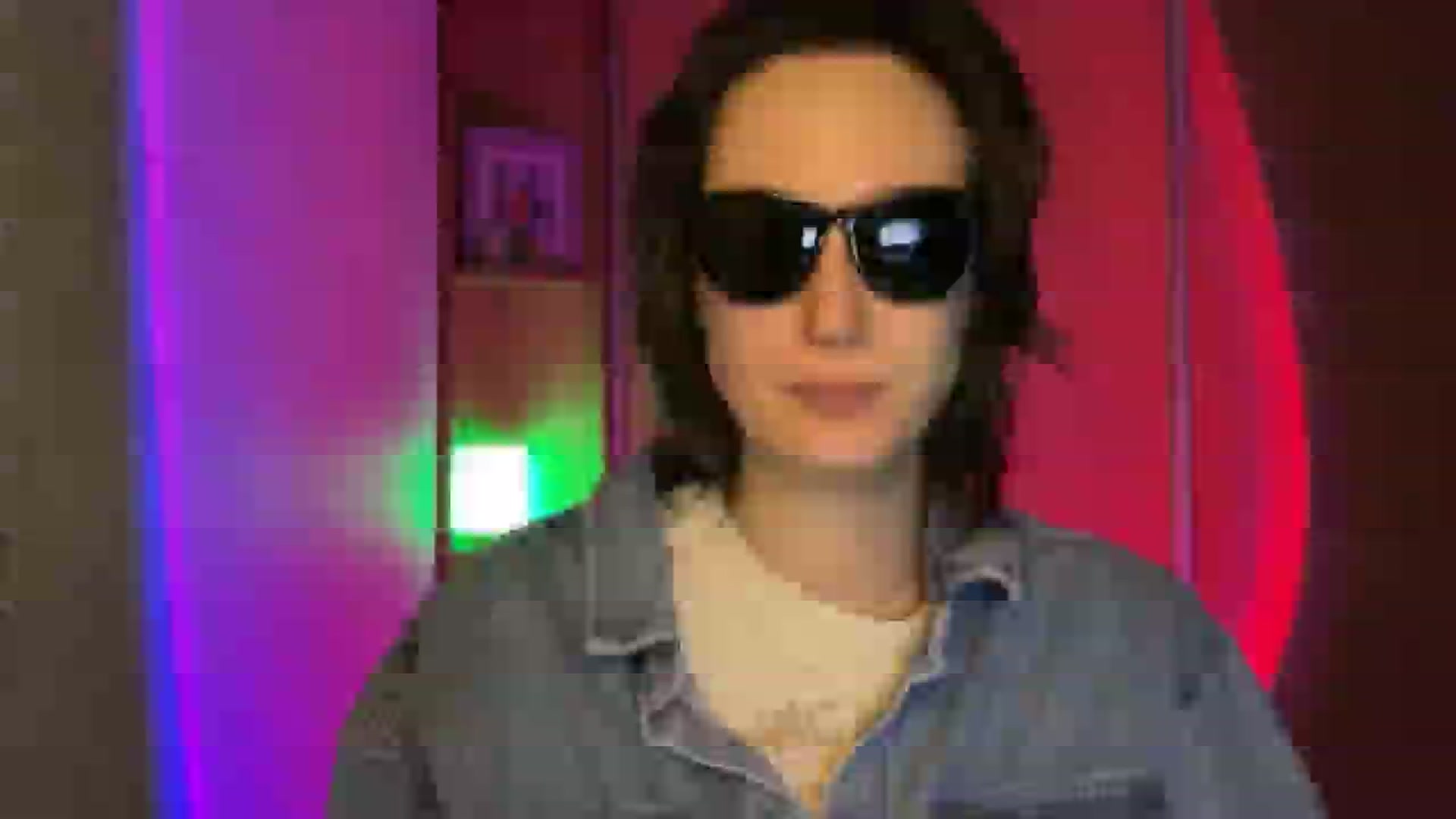 Gallery image thumbnail from LoooneyTunes's myfreecams stream on, 02/01/2025, 16:50 image 6 of 20