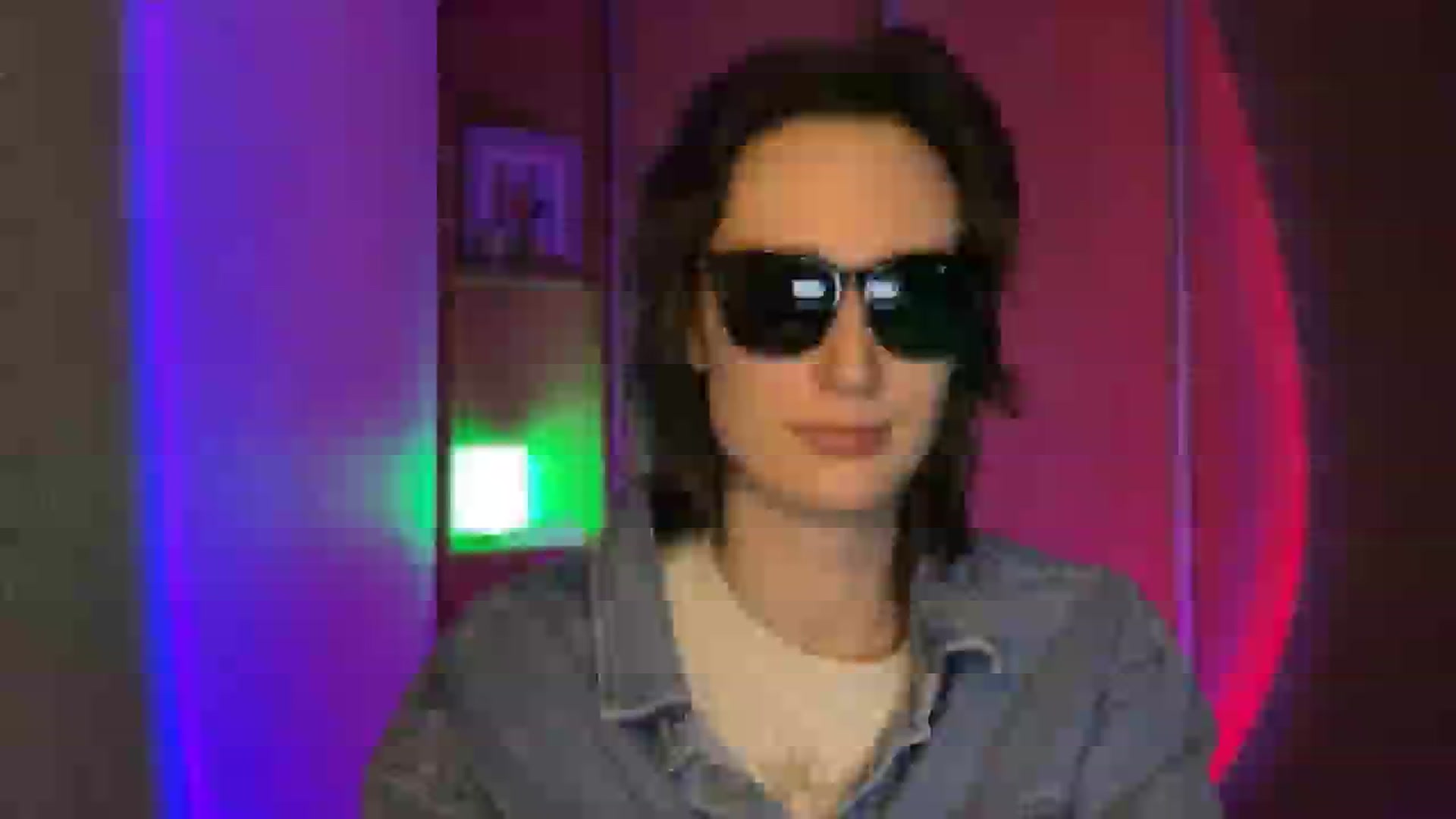 Gallery image thumbnail from LoooneyTunes's myfreecams stream on, 02/01/2025, 16:50 image 20 of 20