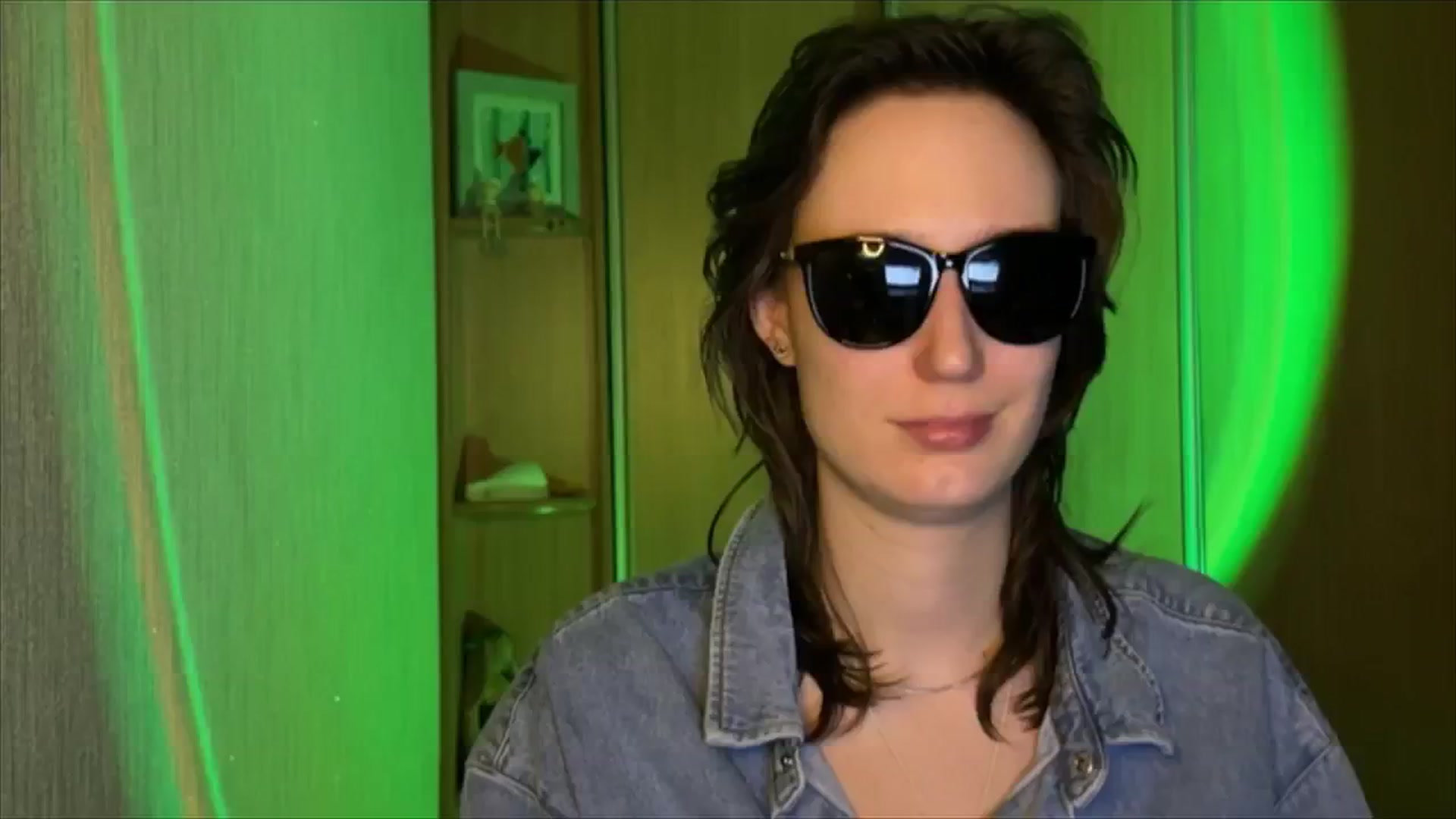 Gallery image thumbnail from LoooneyTunes's myfreecams stream on, 02/02/2025, 21:04 image 19 of 20