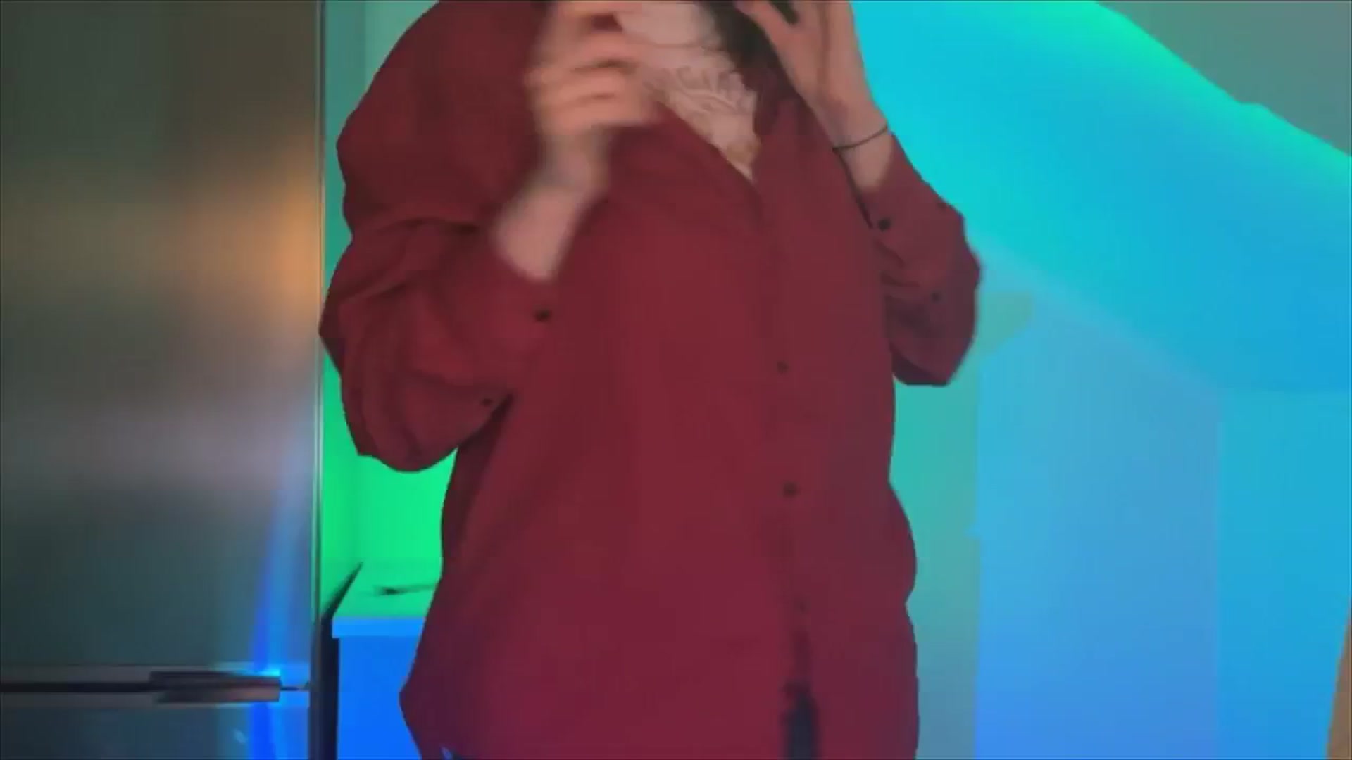 Gallery image thumbnail from LoooneyTunes's myfreecams stream on, 02/05/2025, 19:25 image 7 of 20
