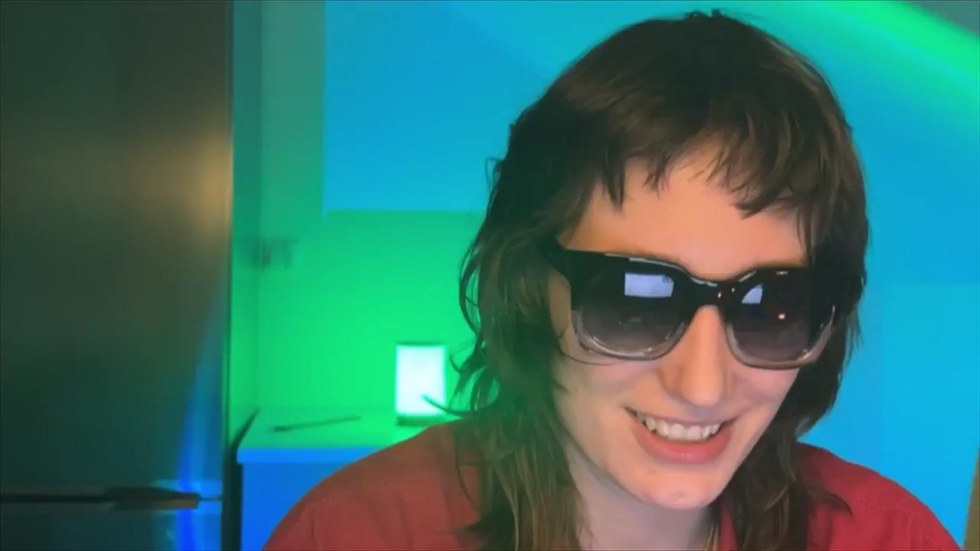 Gallery image thumbnail from LoooneyTunes's myfreecams stream on, 02/05/2025, 19:25 image 16 of 20