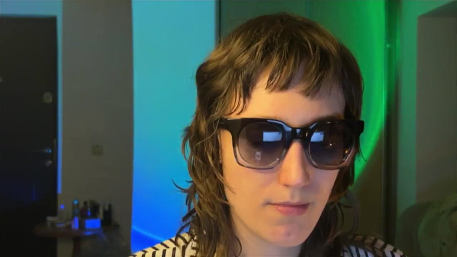 Gallery image thumbnail from LoooneyTunes's myfreecams stream on, 02/07/2025, 19:18 image 19 of 20