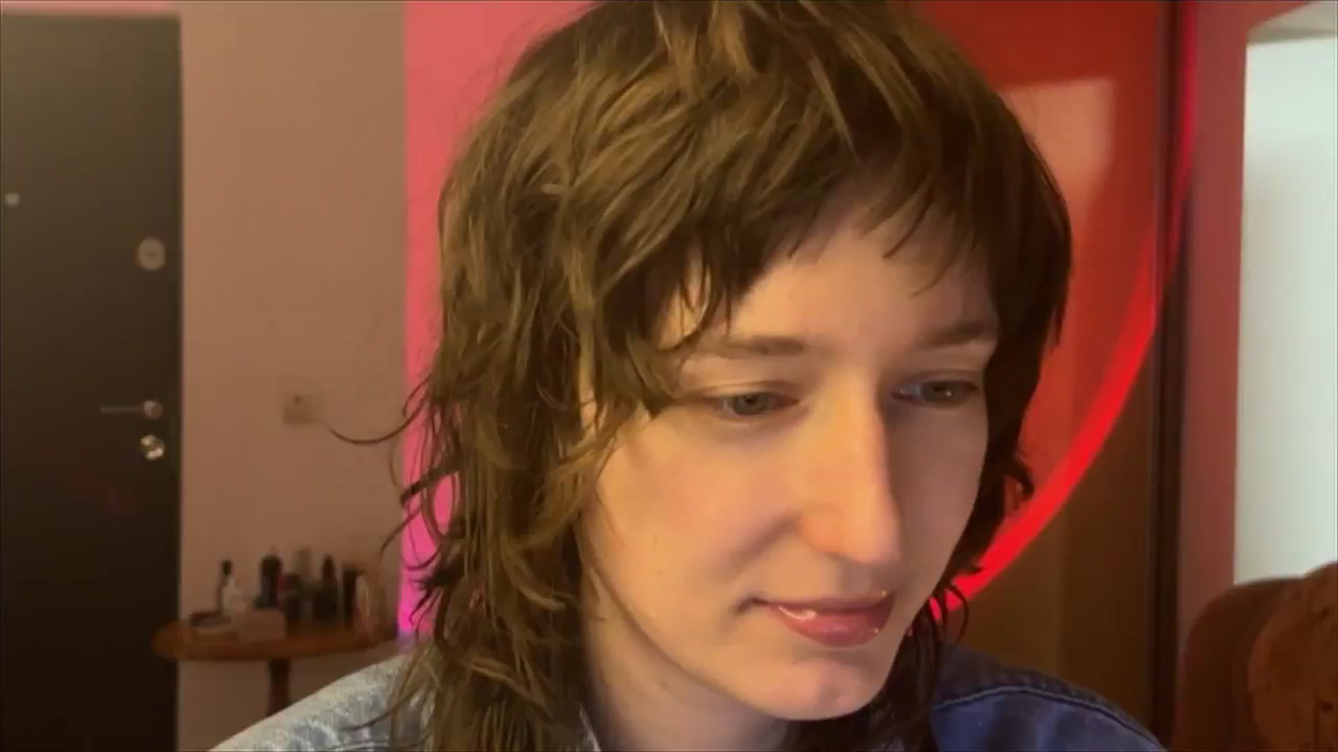 Gallery image thumbnail from LoooneyTunes's myfreecams stream on, 02/08/2025, 17:33 image 7 of 20