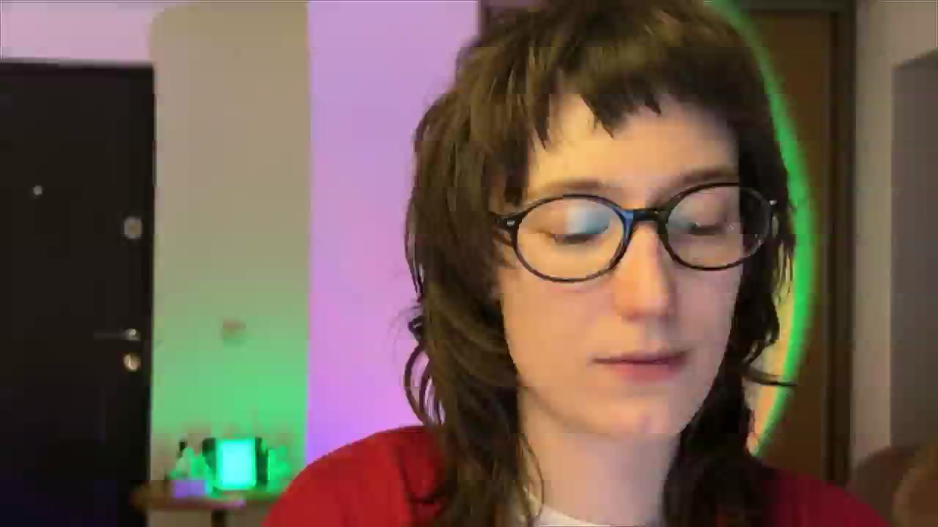 Gallery image thumbnail from LoooneyTunes's myfreecams stream on, 02/11/2025, 20:57 image 10 of 20