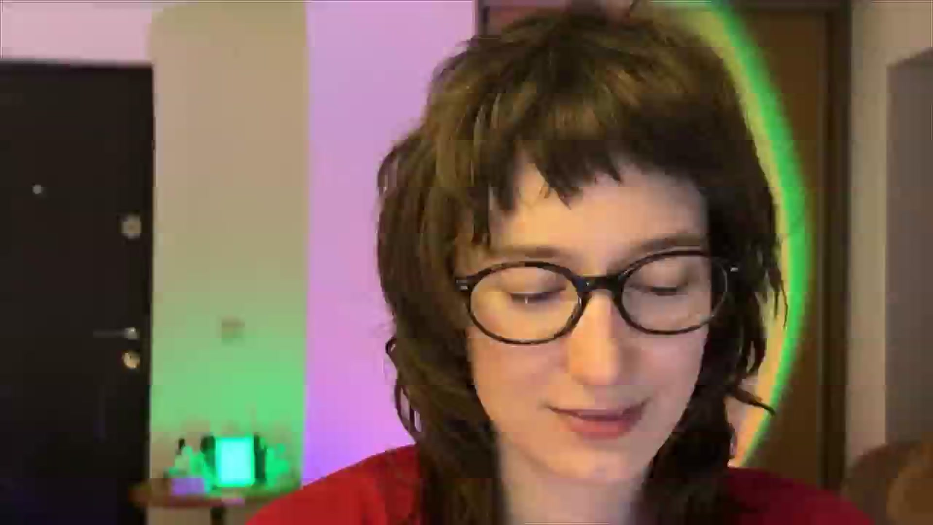 Gallery image thumbnail from LoooneyTunes's myfreecams stream on, 02/11/2025, 20:57 image 4 of 20