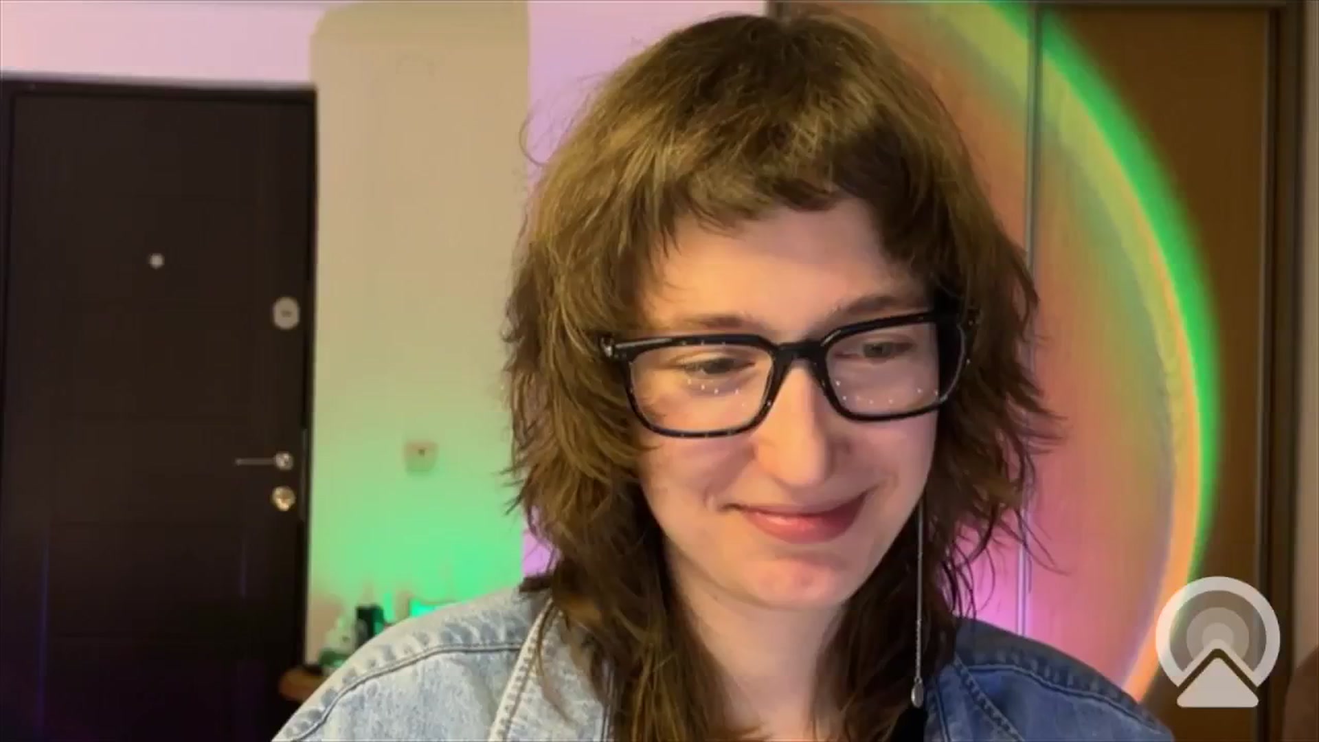 Gallery image thumbnail from LoooneyTunes's myfreecams stream on, 02/17/2025, 19:39 image 12 of 20
