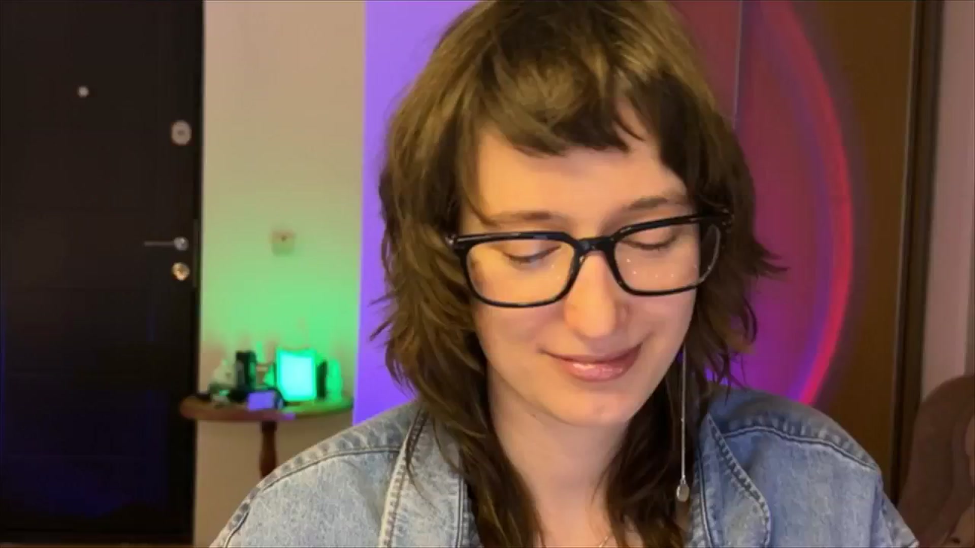 Gallery image thumbnail from LoooneyTunes's myfreecams stream on, 02/17/2025, 21:31 image 15 of 20