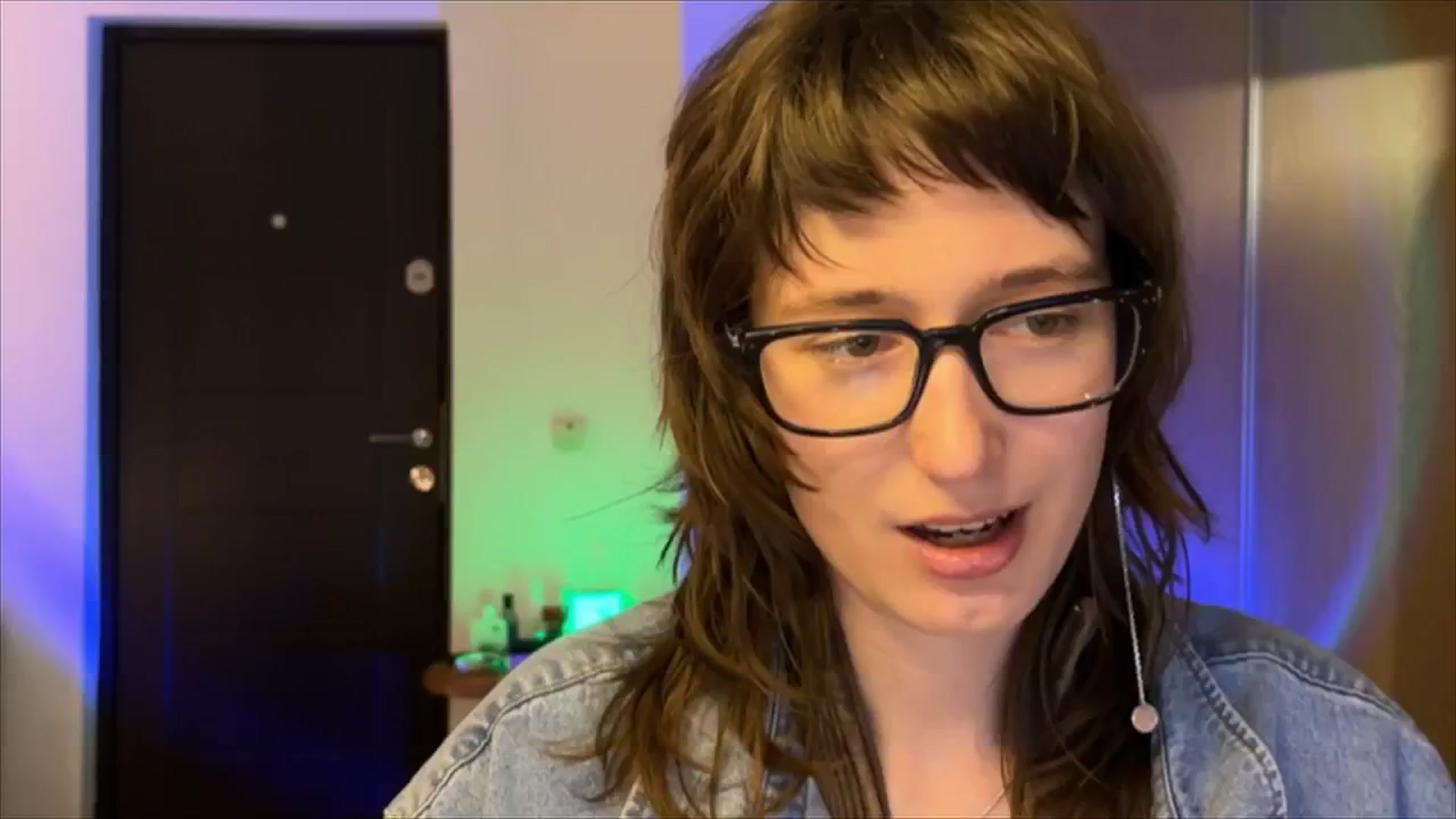 Gallery image thumbnail from LoooneyTunes's myfreecams stream on, 02/19/2025, 16:55 image 8 of 20