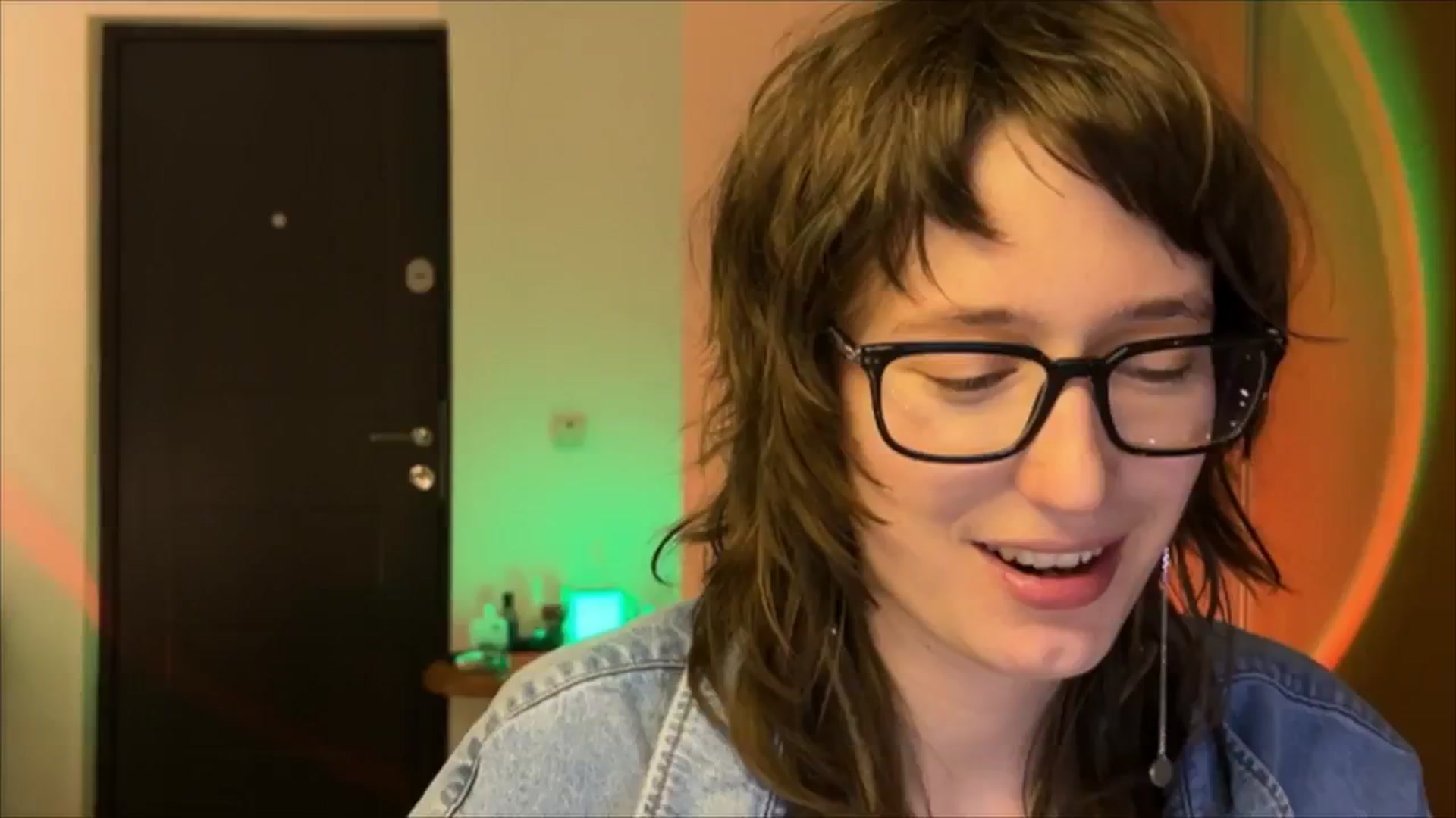 Gallery image thumbnail from LoooneyTunes's myfreecams stream on, 02/19/2025, 18:19 image 6 of 20