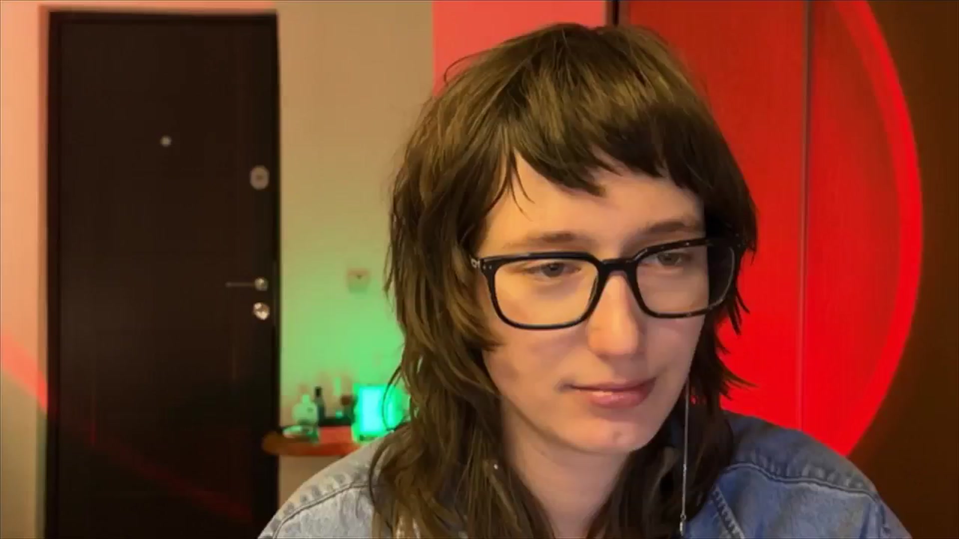Gallery image thumbnail from LoooneyTunes's myfreecams stream on, 02/19/2025, 18:44 image 15 of 20