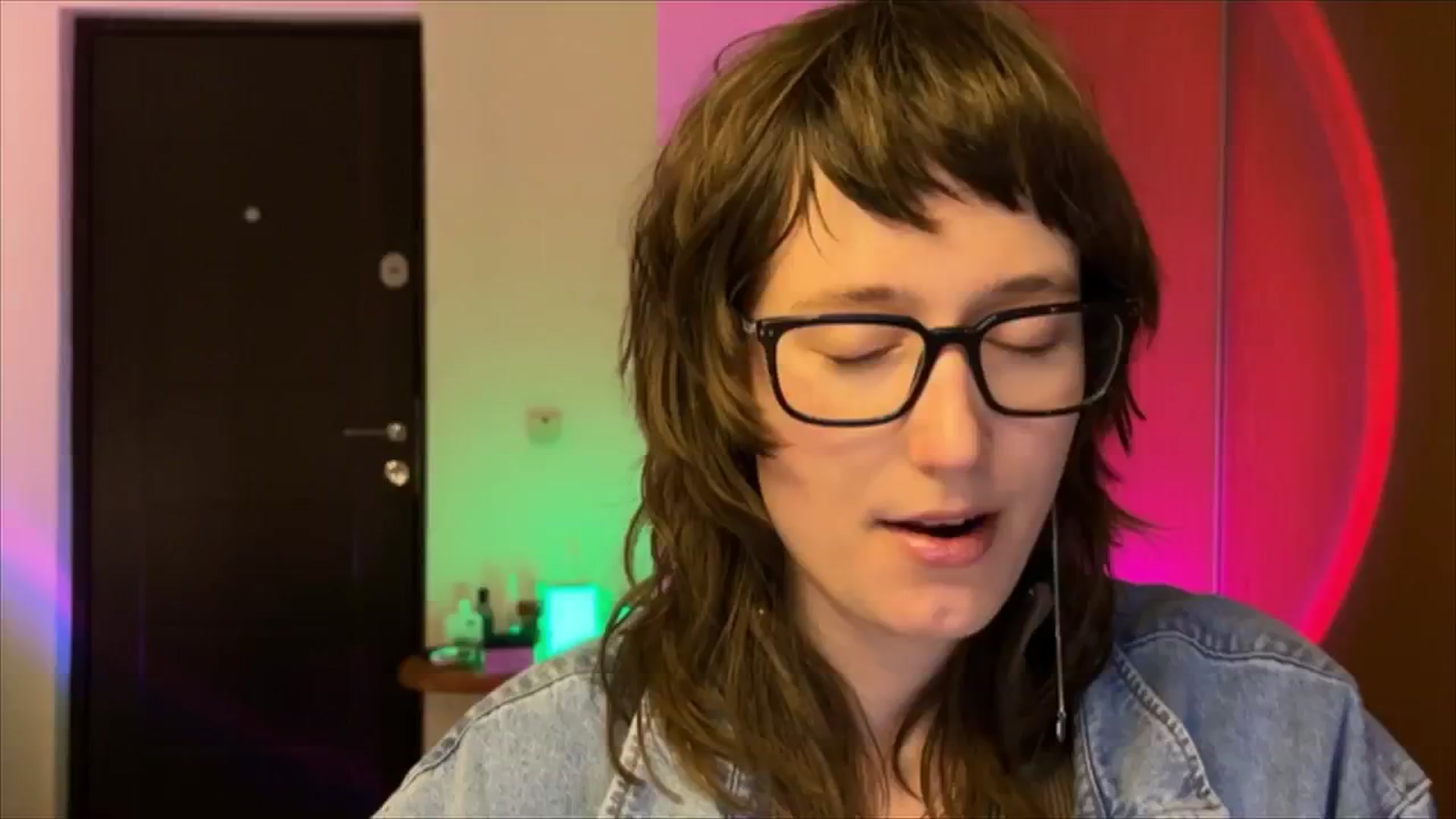 Gallery image thumbnail from LoooneyTunes's myfreecams stream on, 02/19/2025, 18:44 image 13 of 20