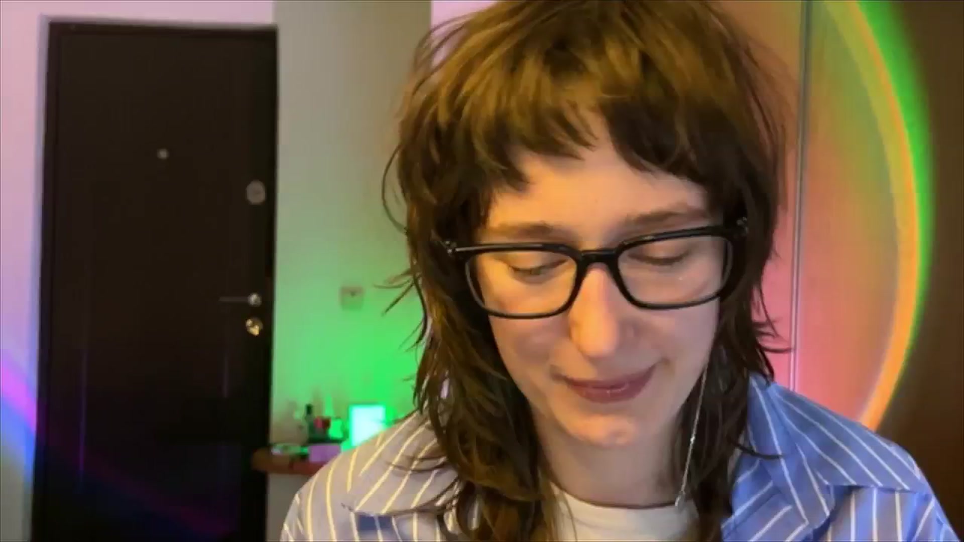 Gallery image thumbnail from LoooneyTunes's myfreecams stream on, 02/21/2025, 20:28 image 19 of 20