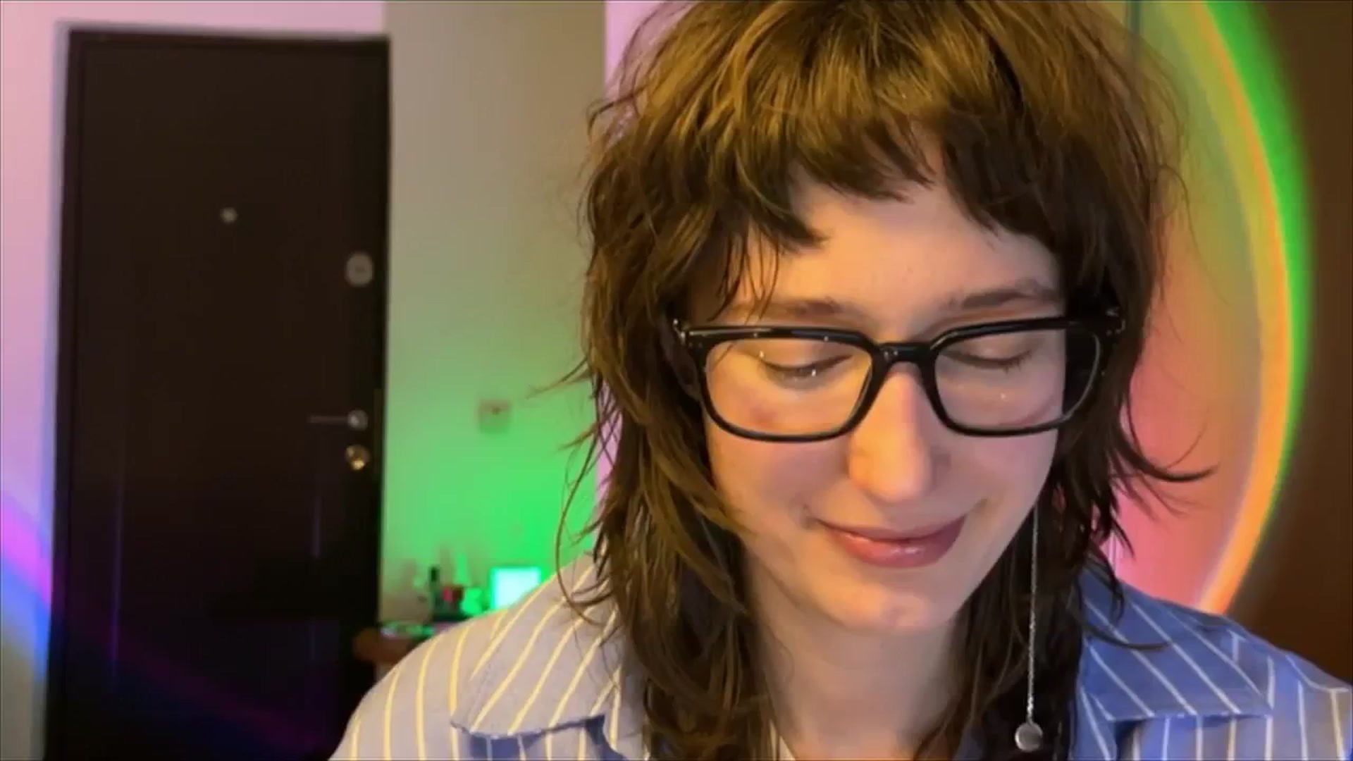 Gallery image thumbnail from LoooneyTunes's myfreecams stream on, 02/21/2025, 20:28 image 5 of 20