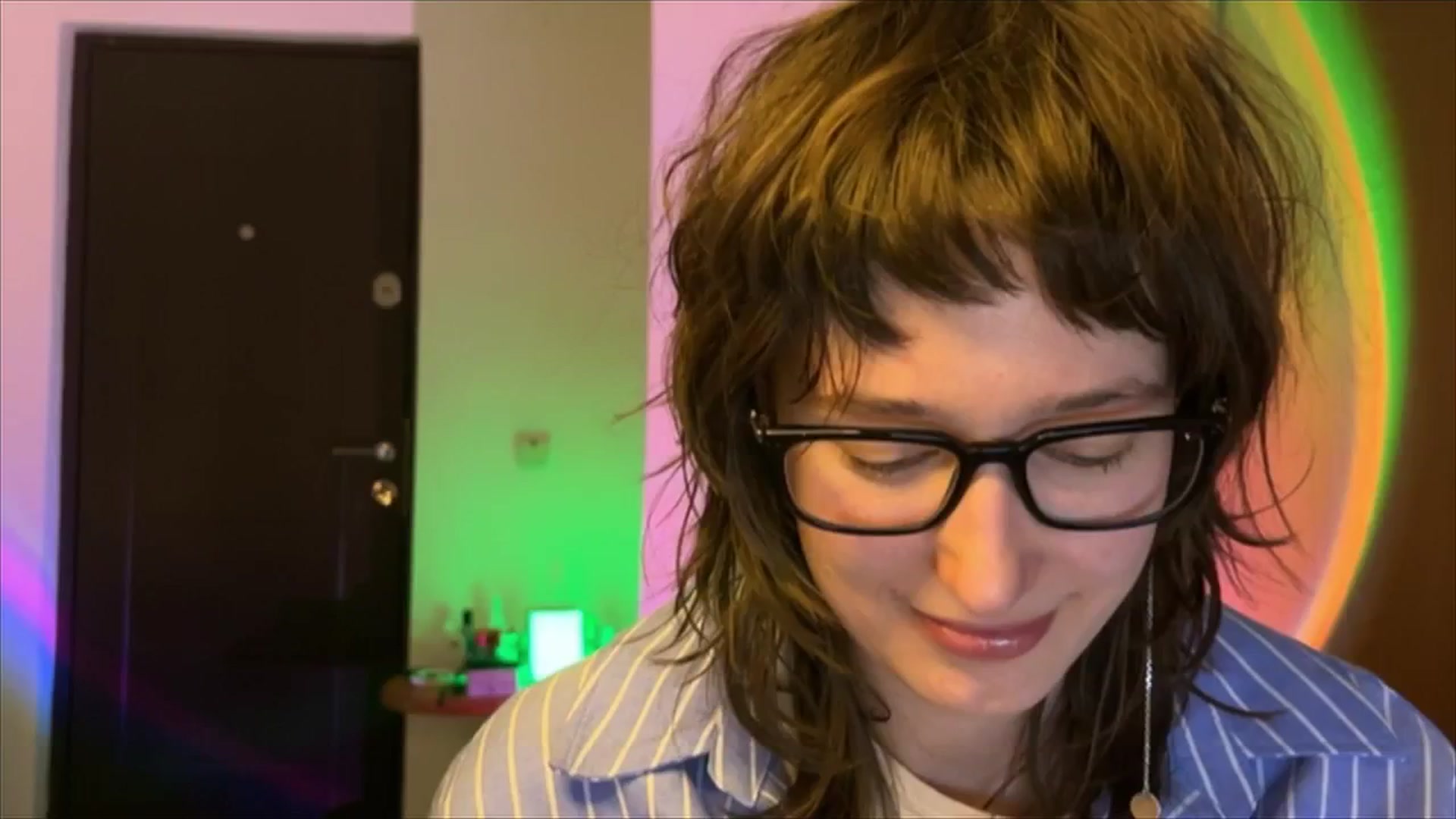 Gallery image thumbnail from LoooneyTunes's myfreecams stream on, 02/21/2025, 20:28 image 2 of 20