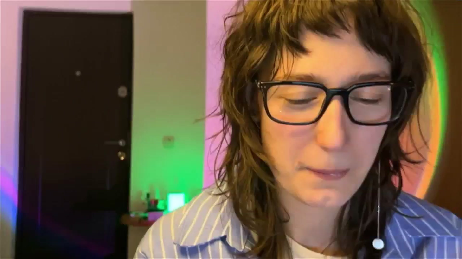 Gallery image thumbnail from LoooneyTunes's myfreecams stream on, 02/21/2025, 20:28 image 1 of 20