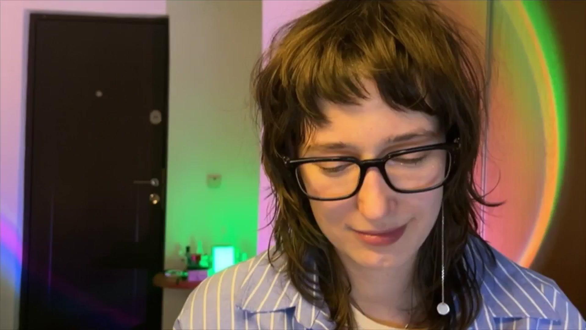Gallery image thumbnail from LoooneyTunes's myfreecams stream on, 02/21/2025, 20:28 image 9 of 20