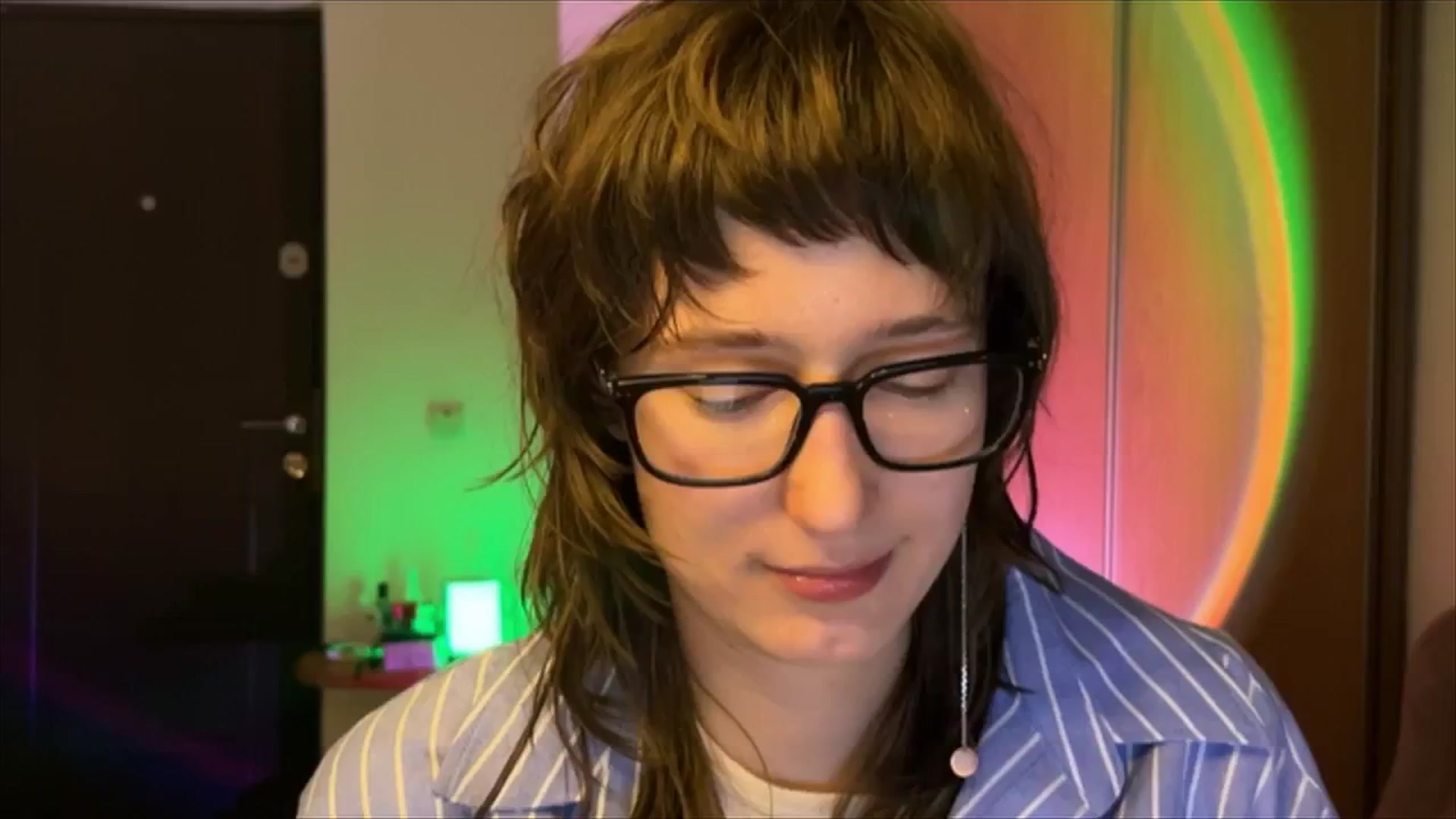 Gallery image thumbnail from LoooneyTunes's myfreecams stream on, 02/21/2025, 21:34 image 17 of 20