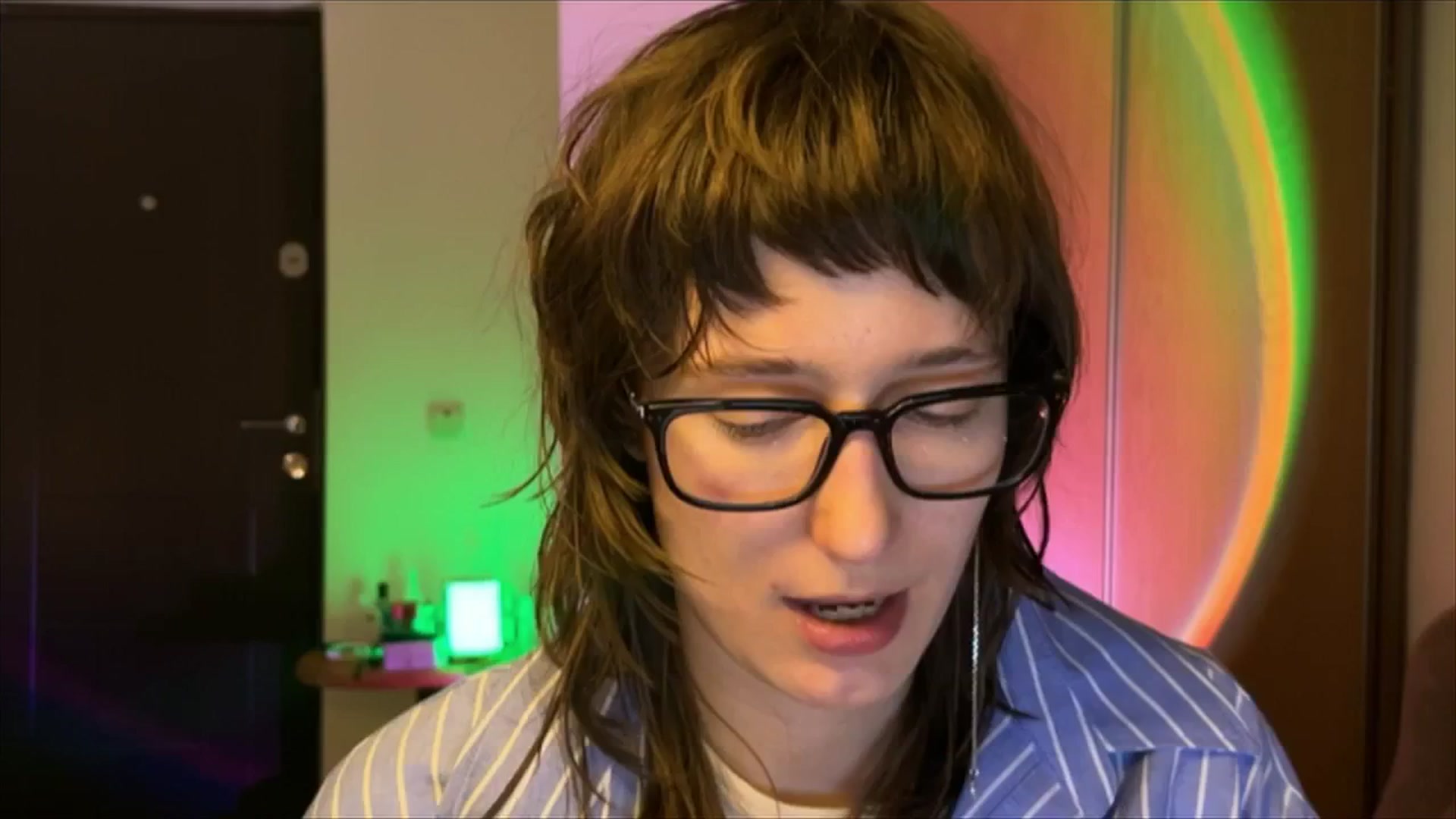 Gallery image thumbnail from LoooneyTunes's myfreecams stream on, 02/21/2025, 21:34 image 15 of 20