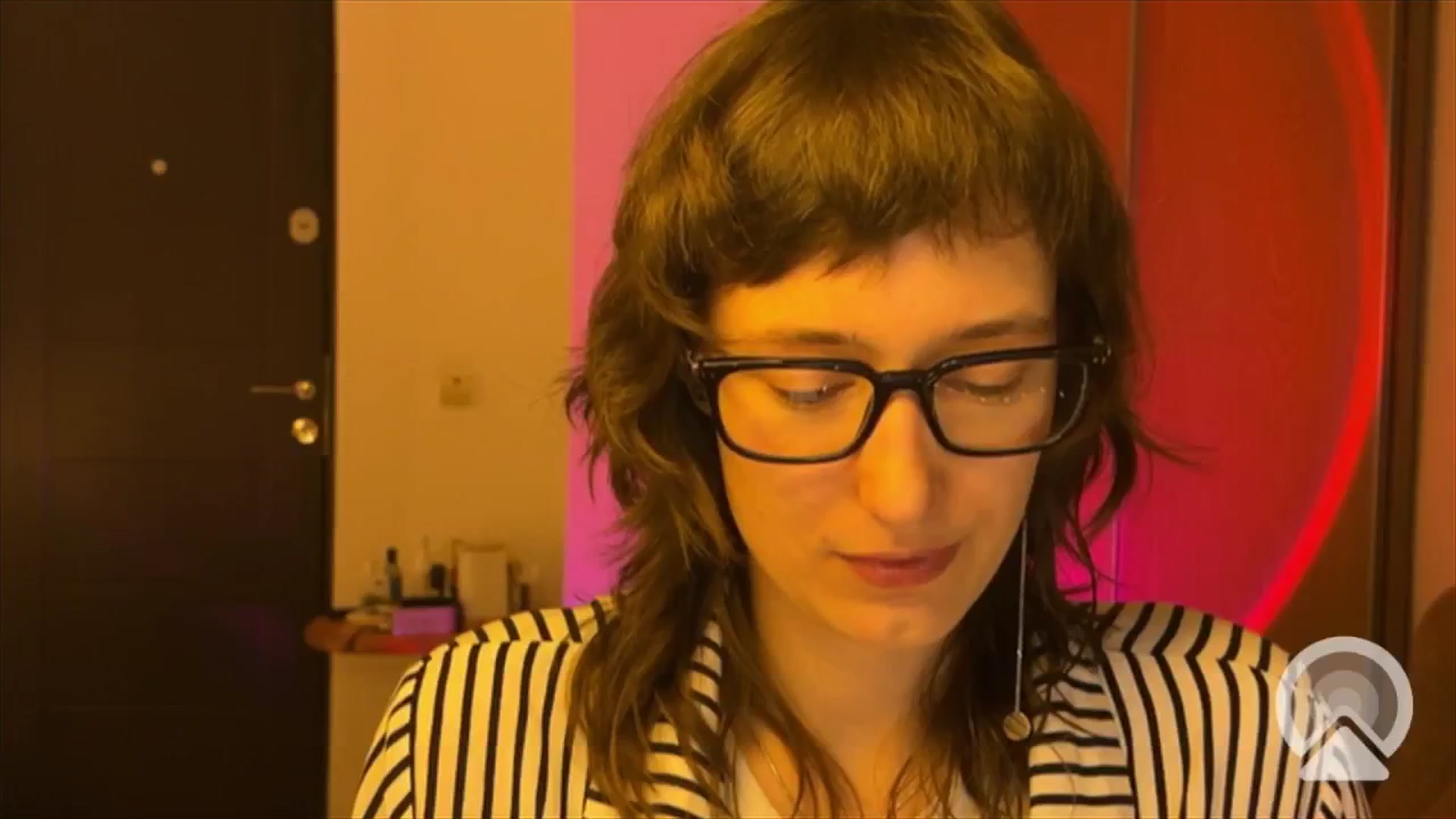 Gallery image thumbnail from LoooneyTunes's myfreecams stream on, 02/22/2025, 19:09 image 9 of 20