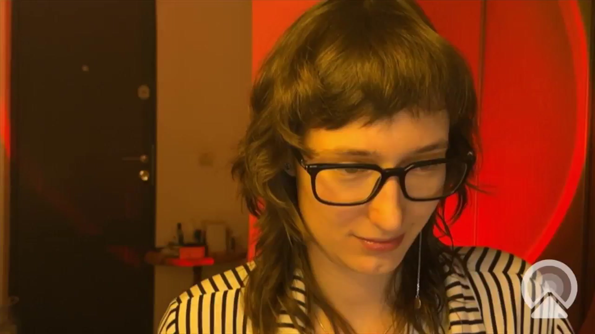 Gallery image thumbnail from LoooneyTunes's myfreecams stream on, 02/22/2025, 19:09 image 16 of 20