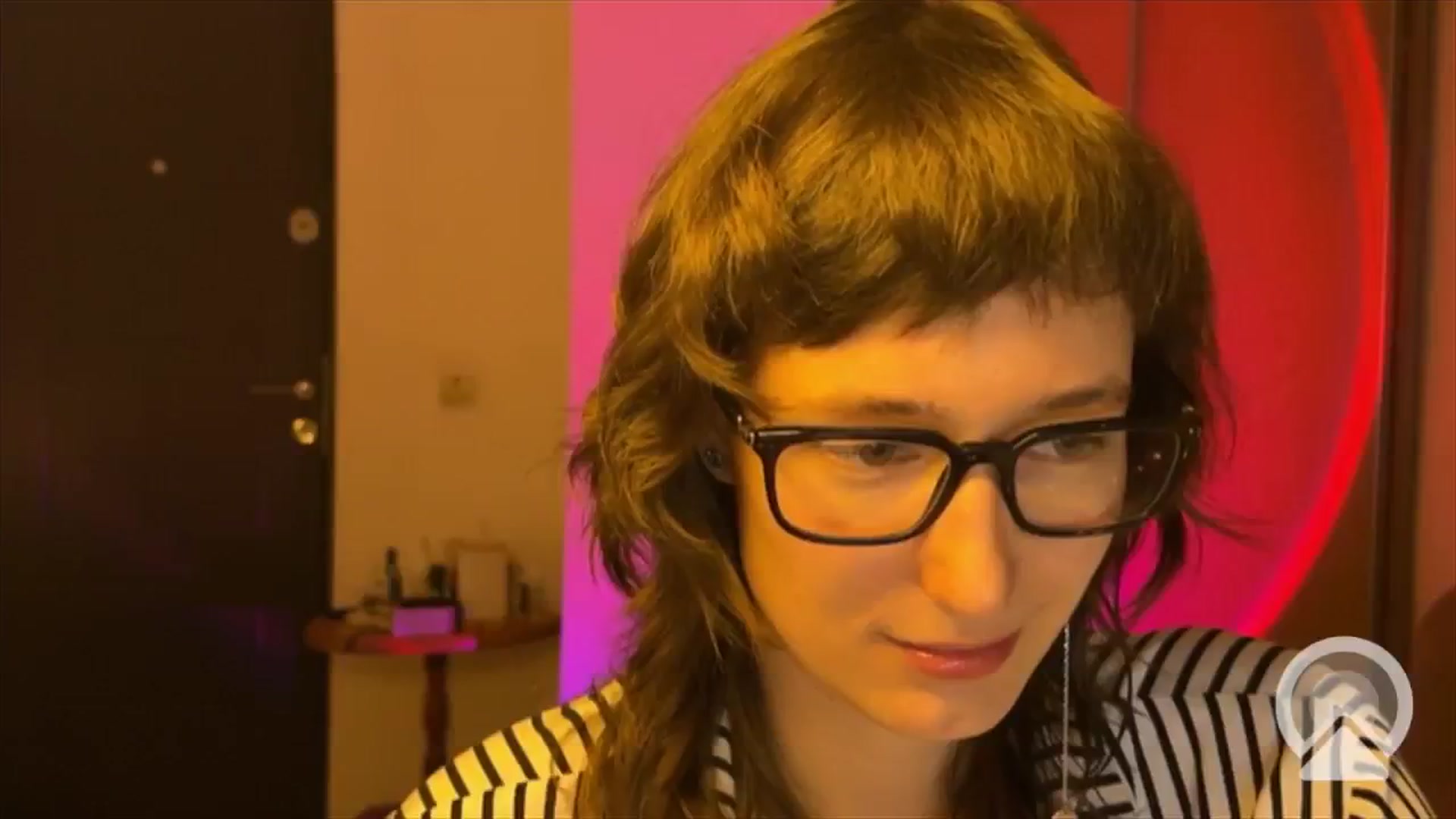 Gallery image thumbnail from LoooneyTunes's myfreecams stream on, 02/22/2025, 19:09 image 4 of 20