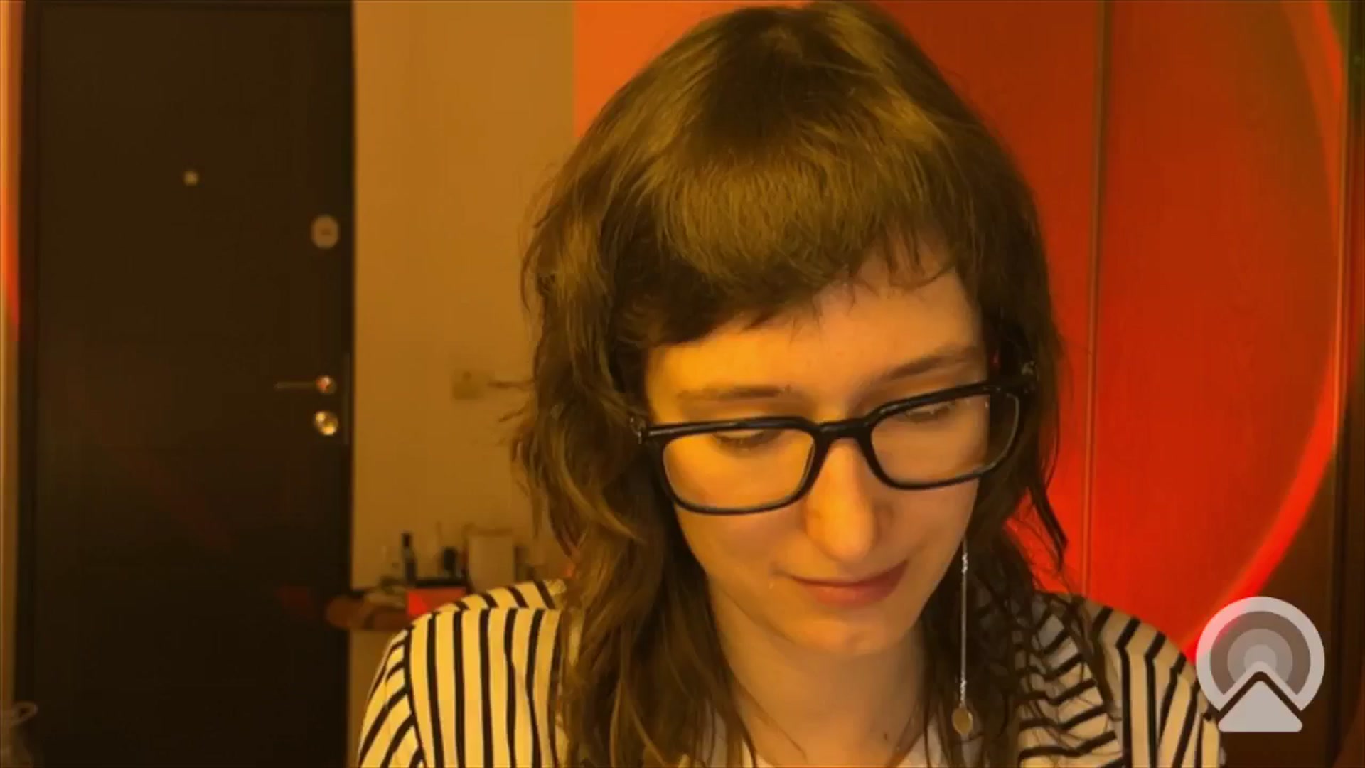 Gallery image thumbnail from LoooneyTunes's myfreecams stream on, 02/22/2025, 20:07 image 13 of 20