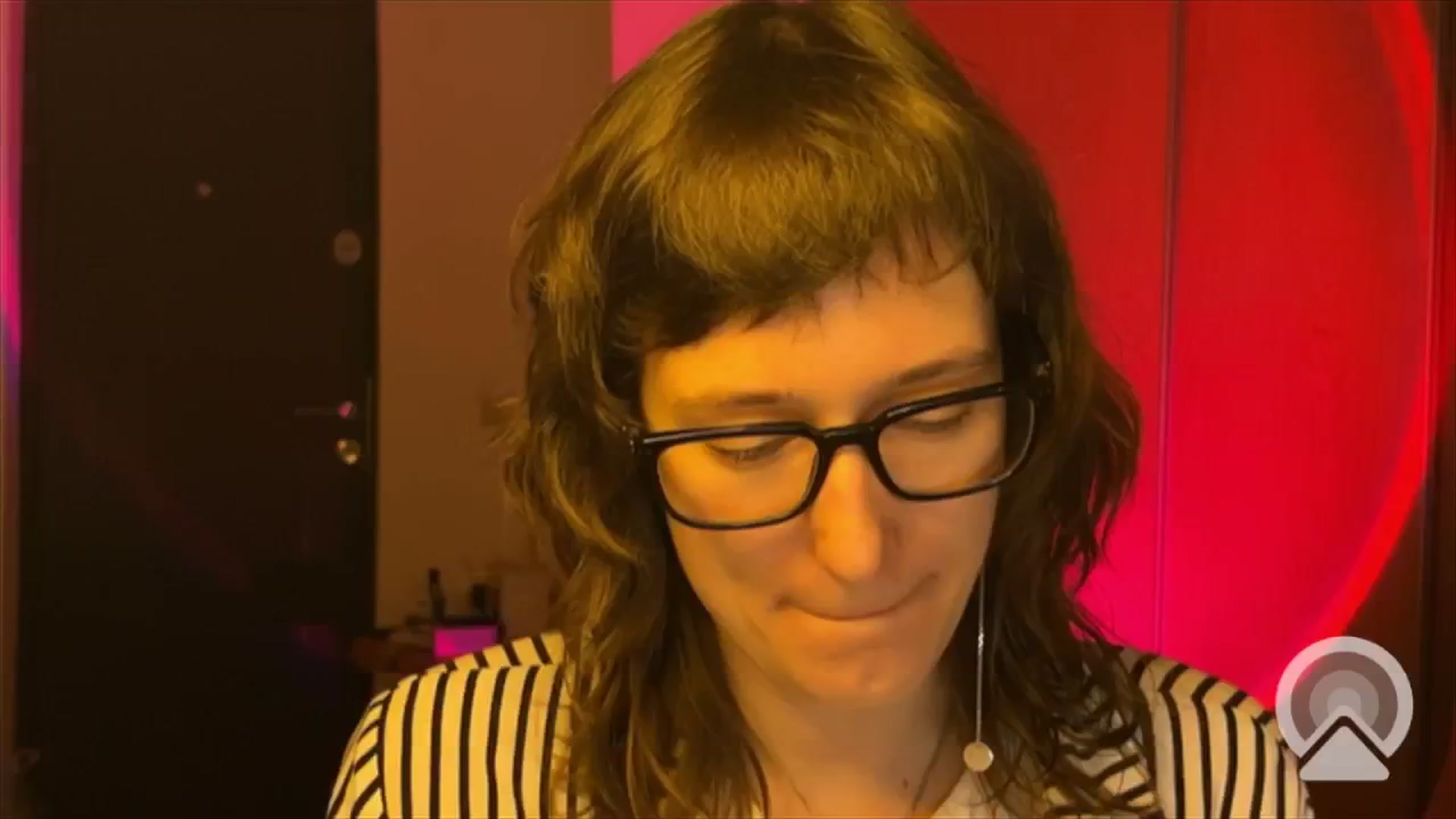 Gallery image thumbnail from LoooneyTunes's myfreecams stream on, 02/22/2025, 20:07 image 14 of 20