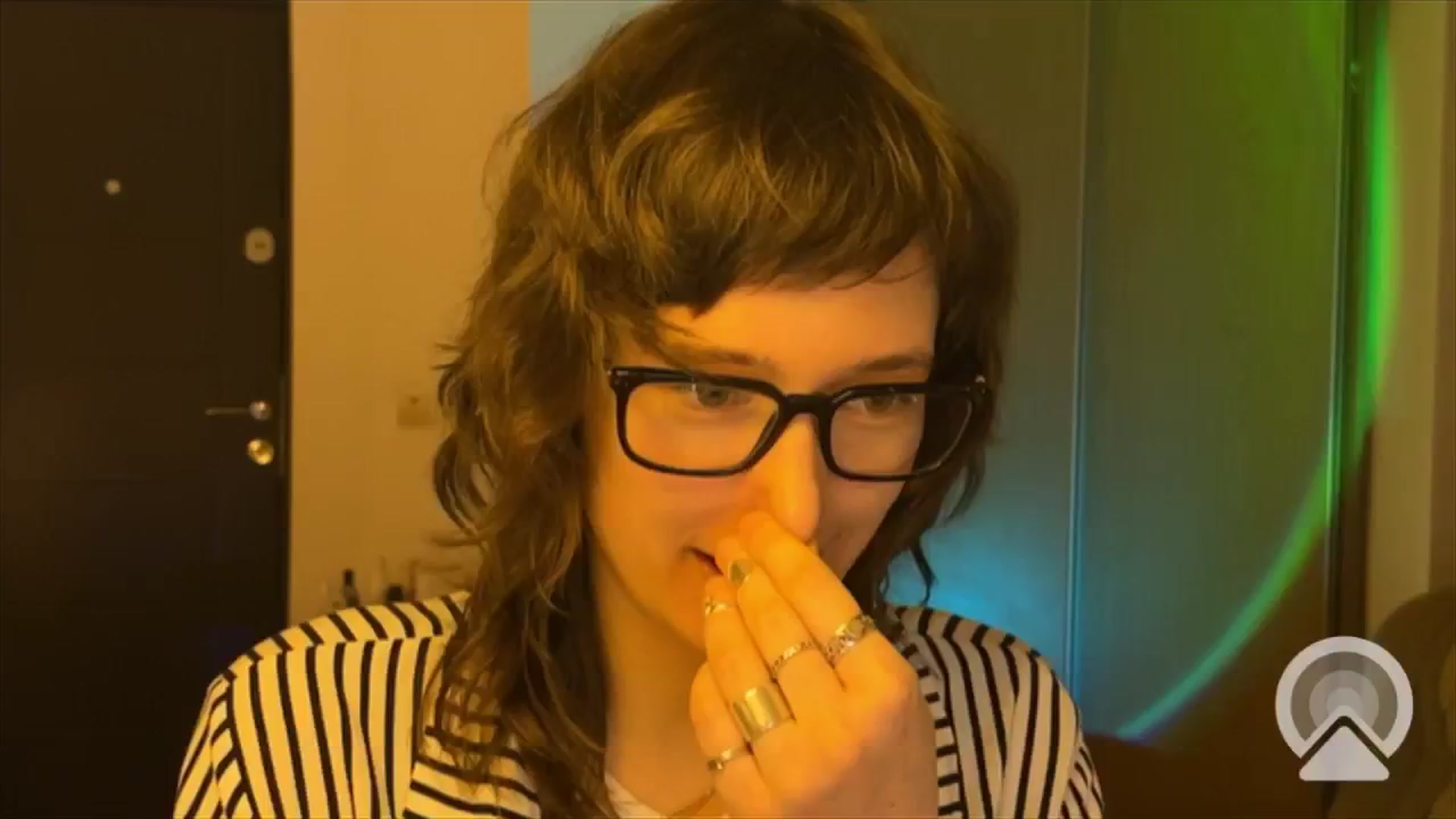 Gallery image thumbnail from LoooneyTunes's myfreecams stream on, 02/22/2025, 22:12 image 2 of 20