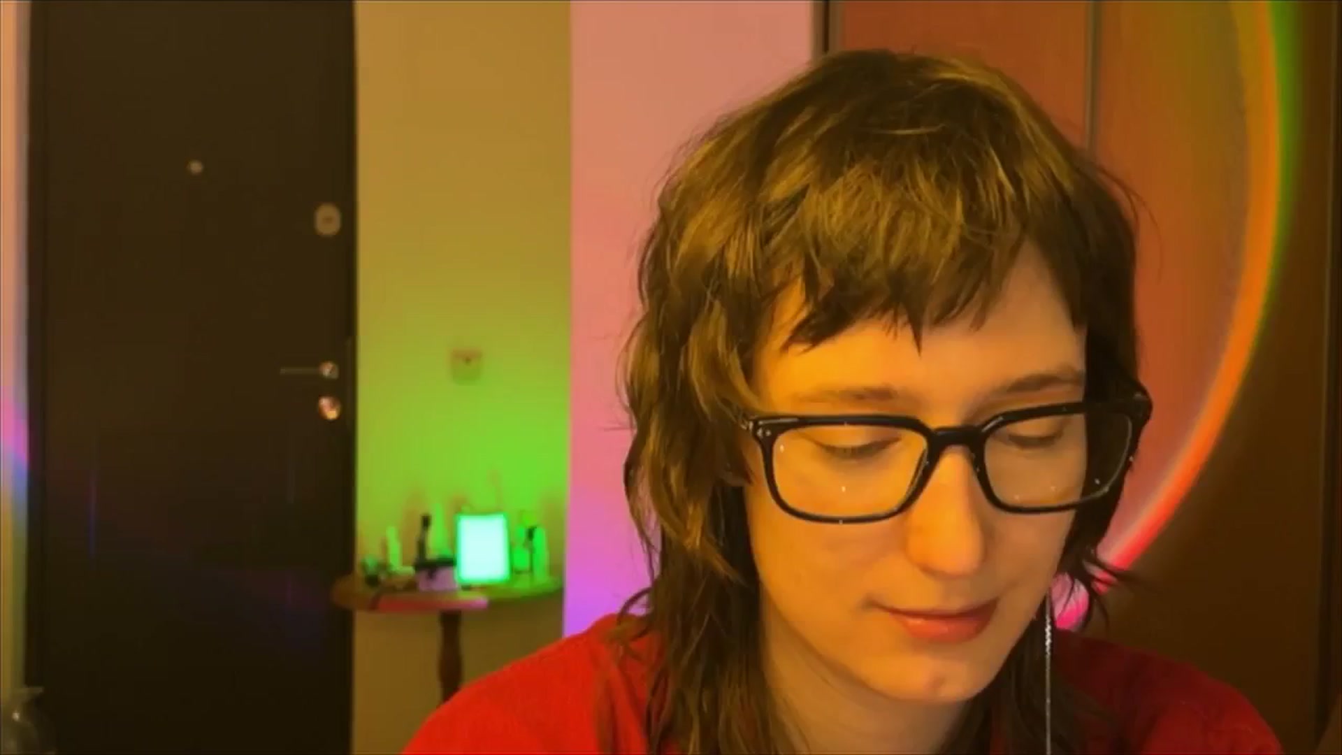 Gallery image thumbnail from LoooneyTunes's myfreecams stream on, 02/23/2025, 19:00 image 19 of 20