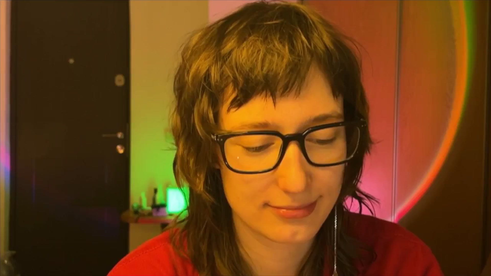 Gallery image thumbnail from LoooneyTunes's myfreecams stream on, 02/23/2025, 19:00 image 6 of 20
