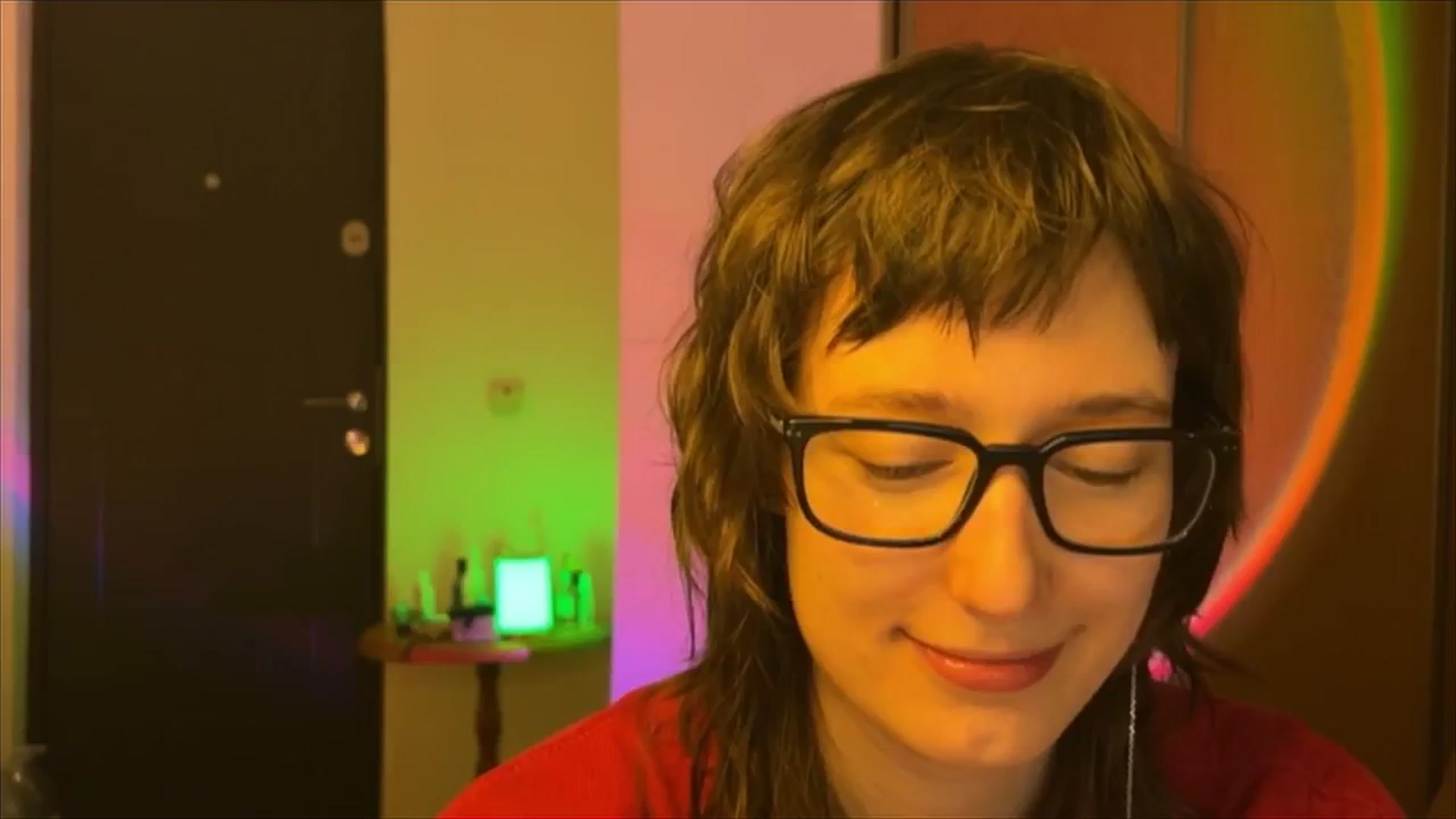 Gallery image thumbnail from LoooneyTunes's myfreecams stream on, 02/23/2025, 19:00 image 16 of 20