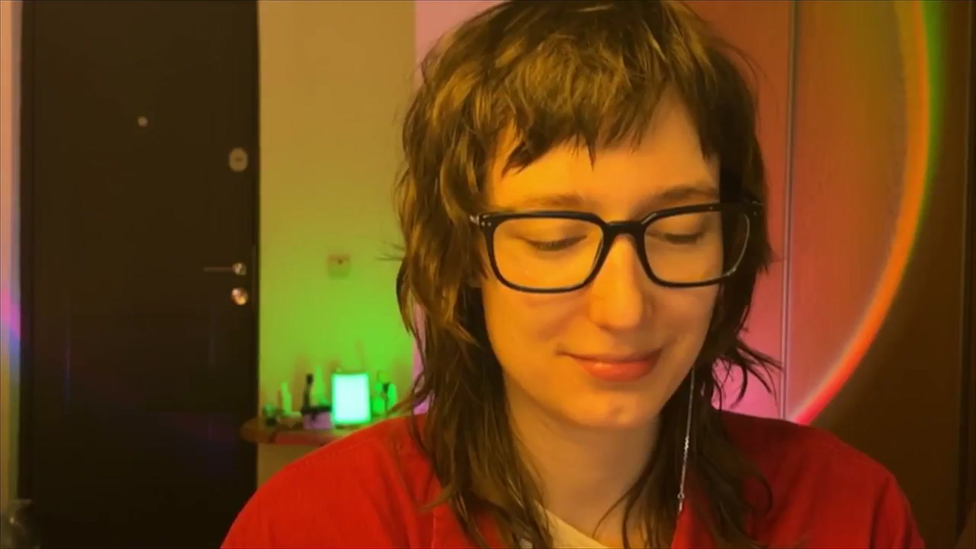 Gallery image thumbnail from LoooneyTunes's myfreecams stream on, 02/23/2025, 19:00 image 12 of 20