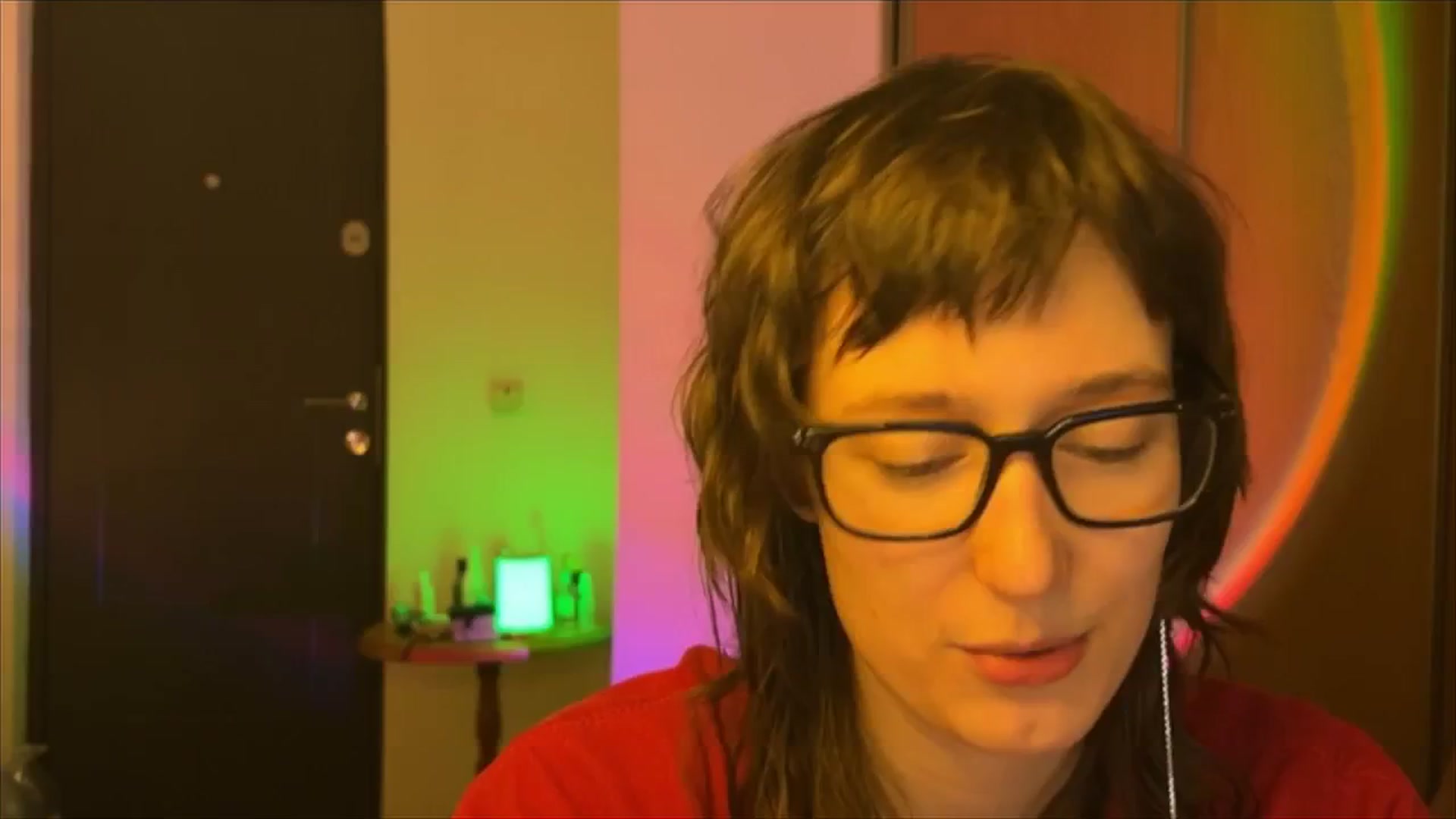 Gallery image thumbnail from LoooneyTunes's myfreecams stream on, 02/23/2025, 19:00 image 14 of 20