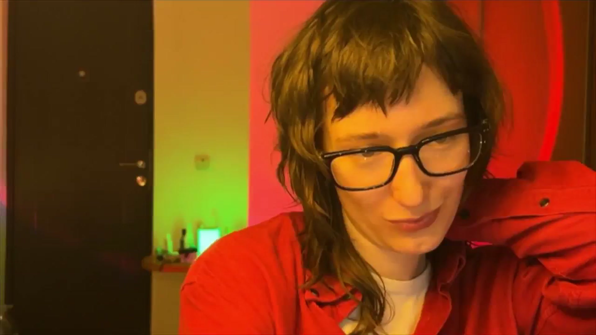 Gallery image thumbnail from LoooneyTunes's myfreecams stream on, 02/23/2025, 19:32 image 15 of 20