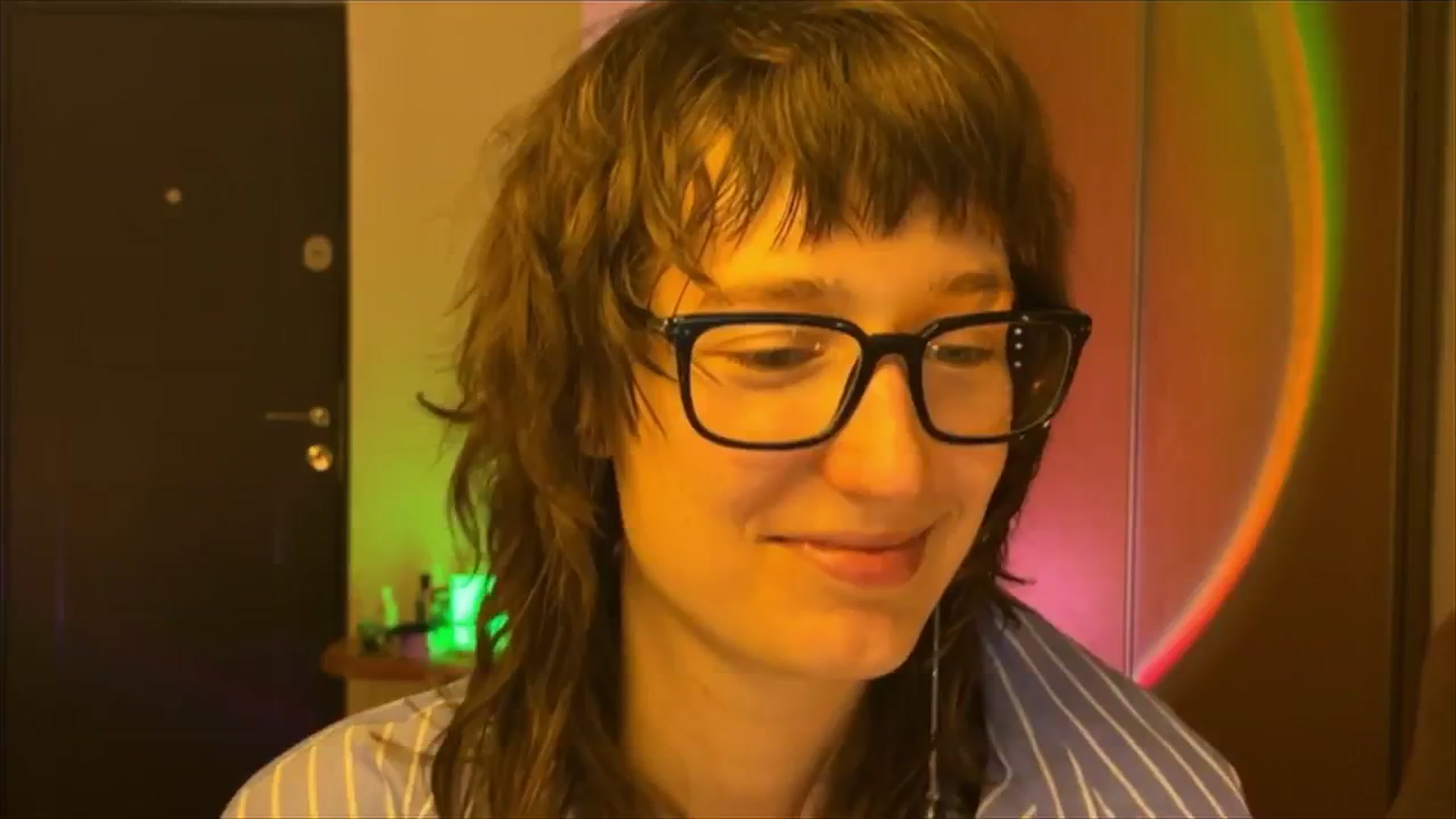 Gallery image thumbnail from LoooneyTunes's myfreecams stream on, 02/24/2025, 23:30 image 8 of 20