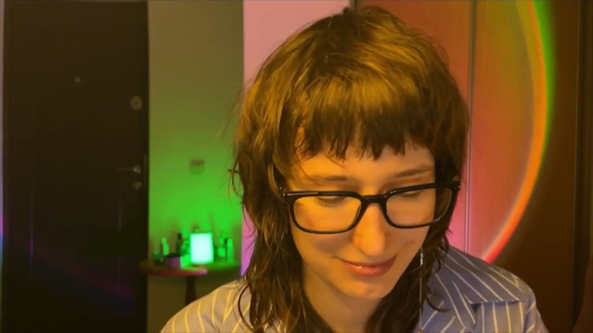 Gallery image thumbnail from LoooneyTunes's myfreecams stream on, 02/24/2025, 23:30 image 13 of 20